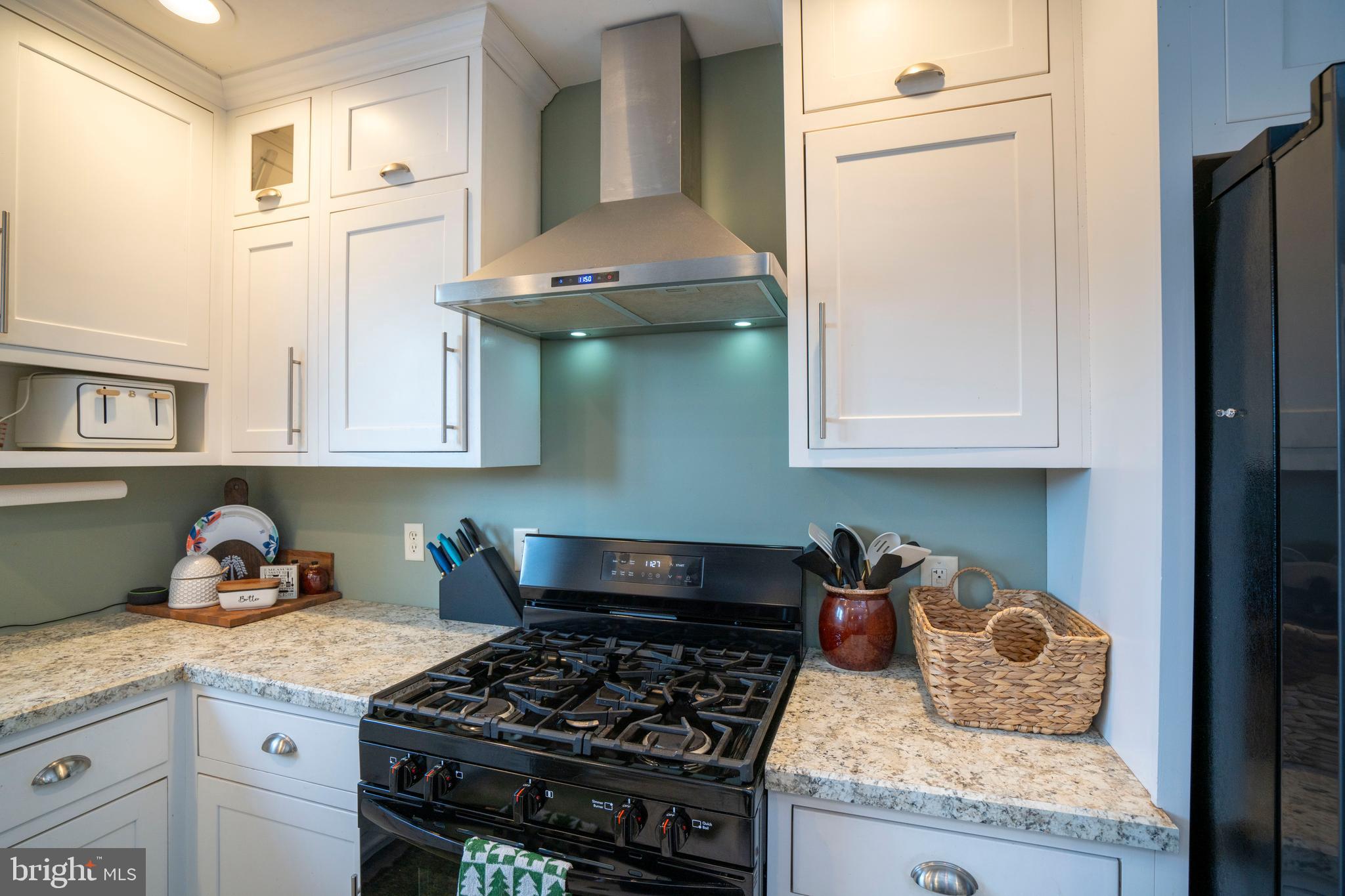 HOWARD - Residential