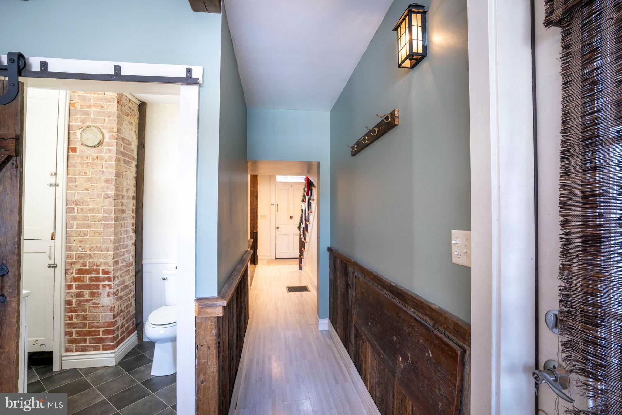 HOWARD - Residential