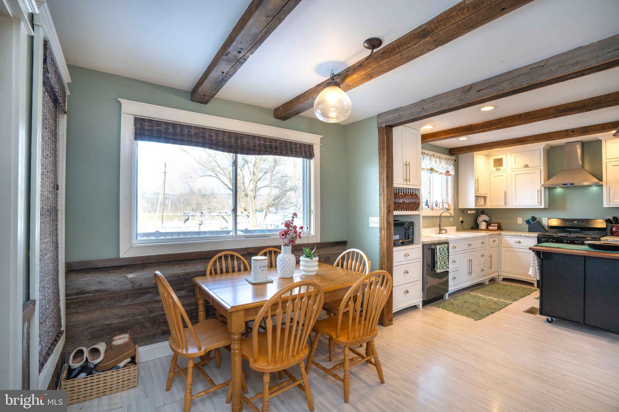 HOWARD - Residential