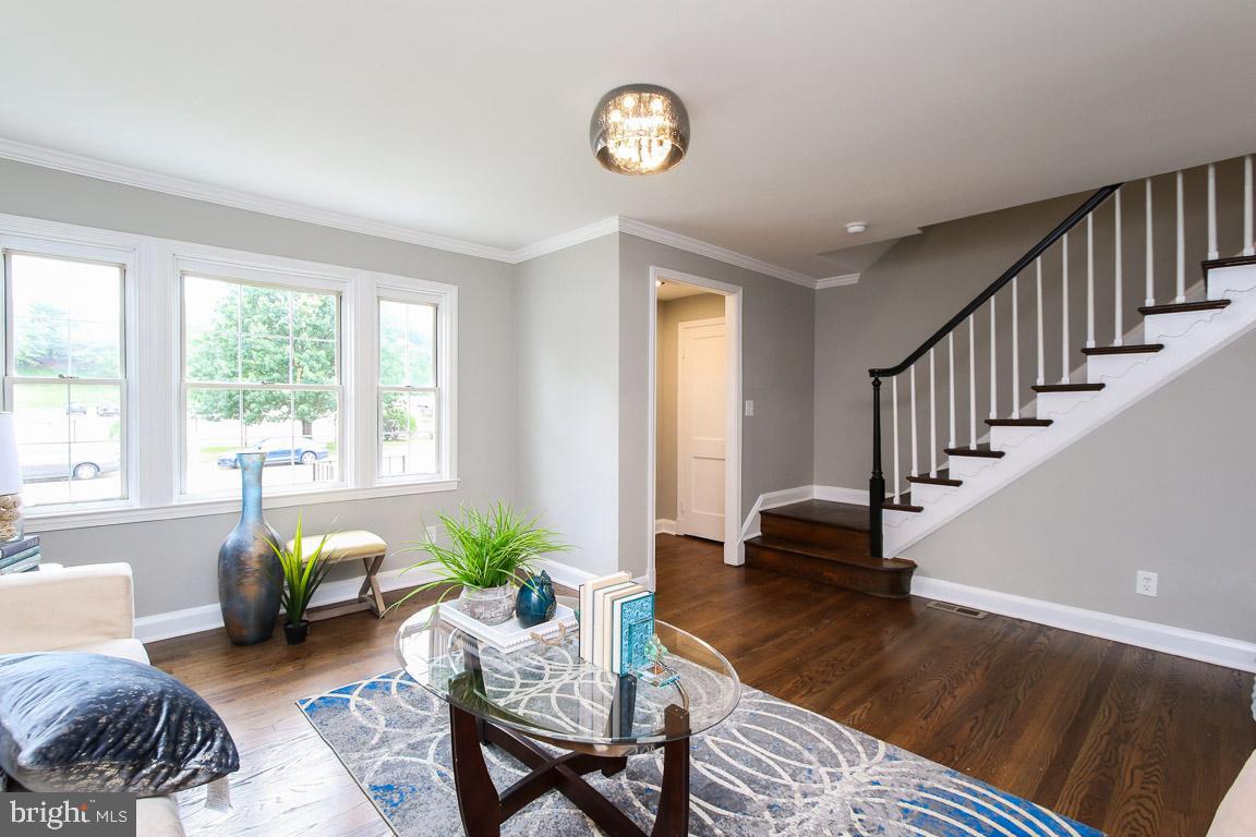 PERRING LOCH - Residential