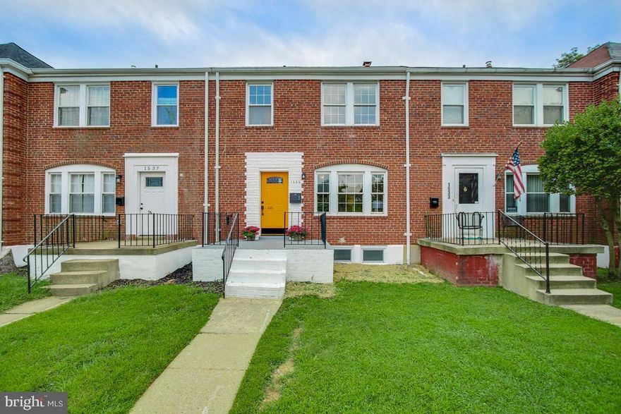 Beautifully renovated 3 bedroom, 2 bathroom town house ready for its new owner.  This home features a brand new HVAC unit, wood floors on the main level and a brand new roof.  The kitchen has ceramic tile, granite counter tops and stainless steel dishwasher, stove and refrigerator.   The basement is fully finished with wall to wall carpet and has both inside and outside access.  Schedule your showing today because this won't last long!