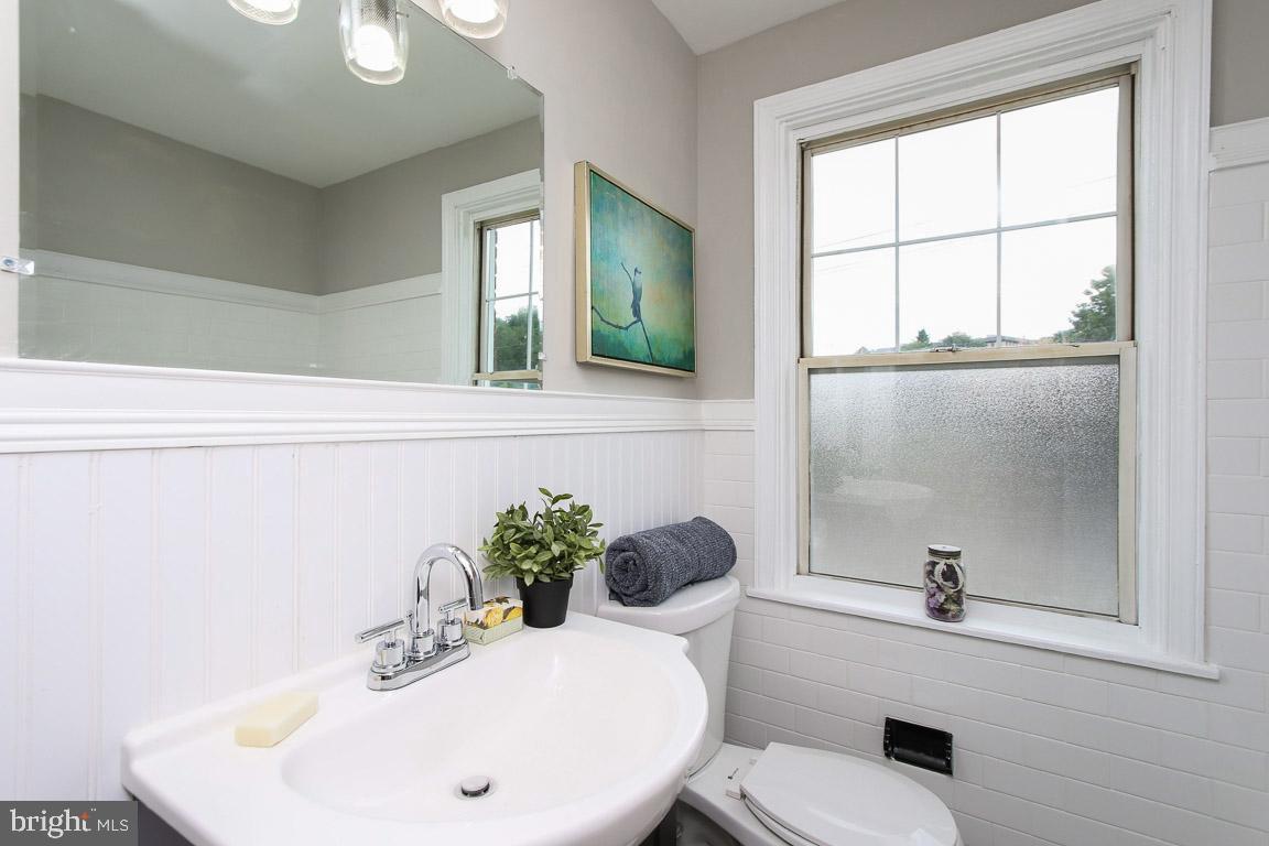 PERRING LOCH - Residential