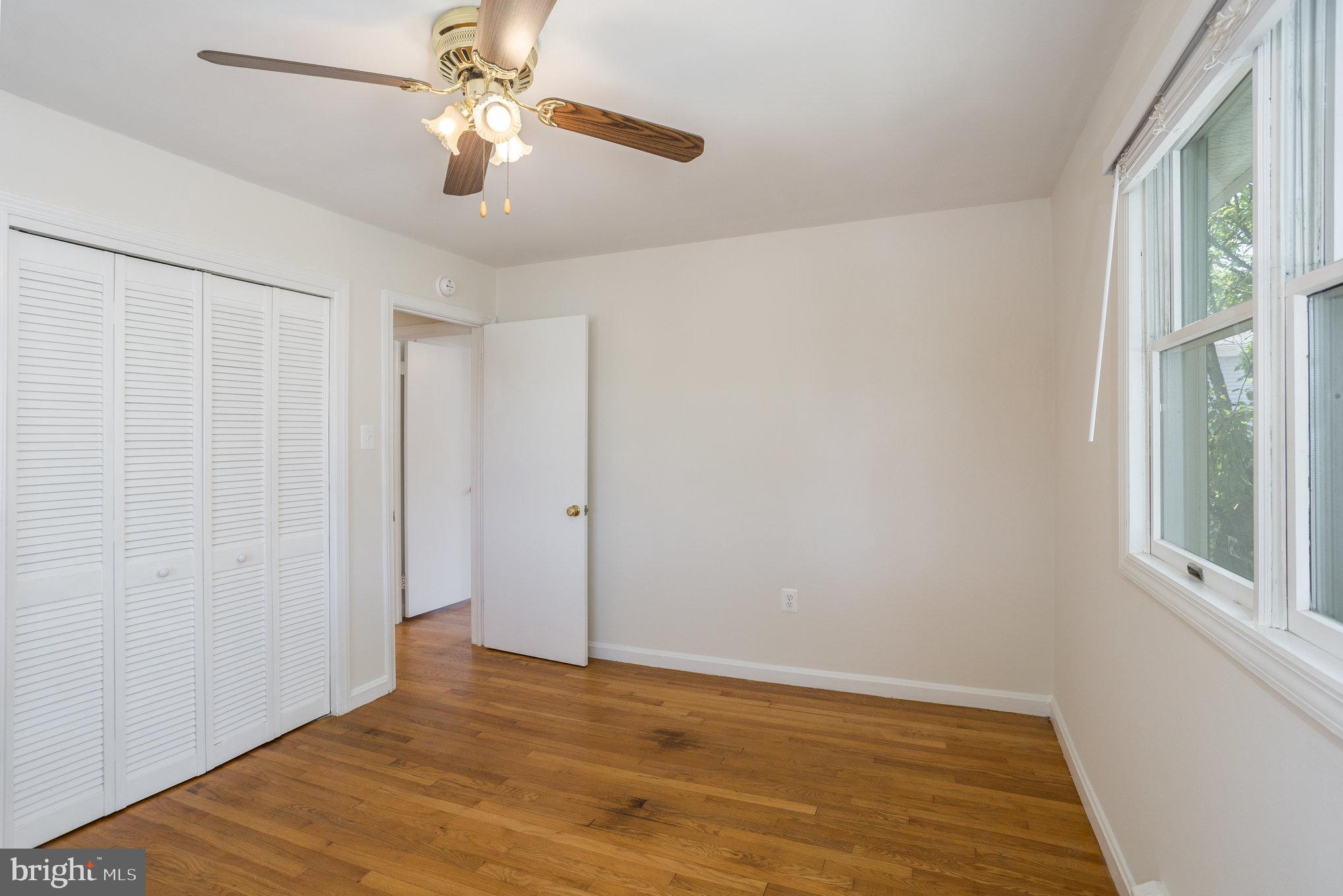 GLENCARLYN - Residential Lease