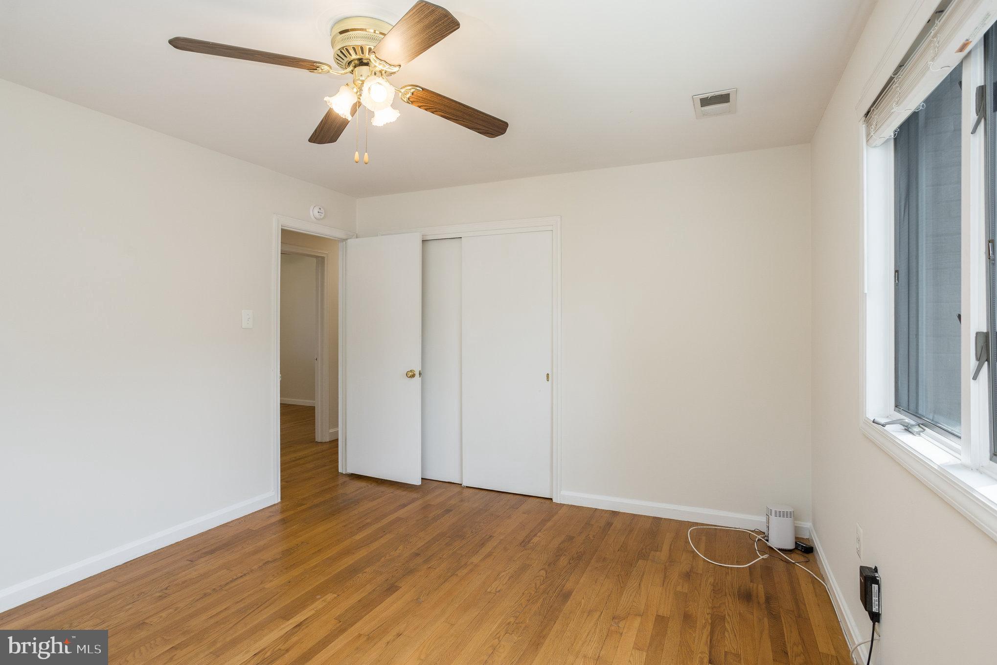 GLENCARLYN - Residential Lease