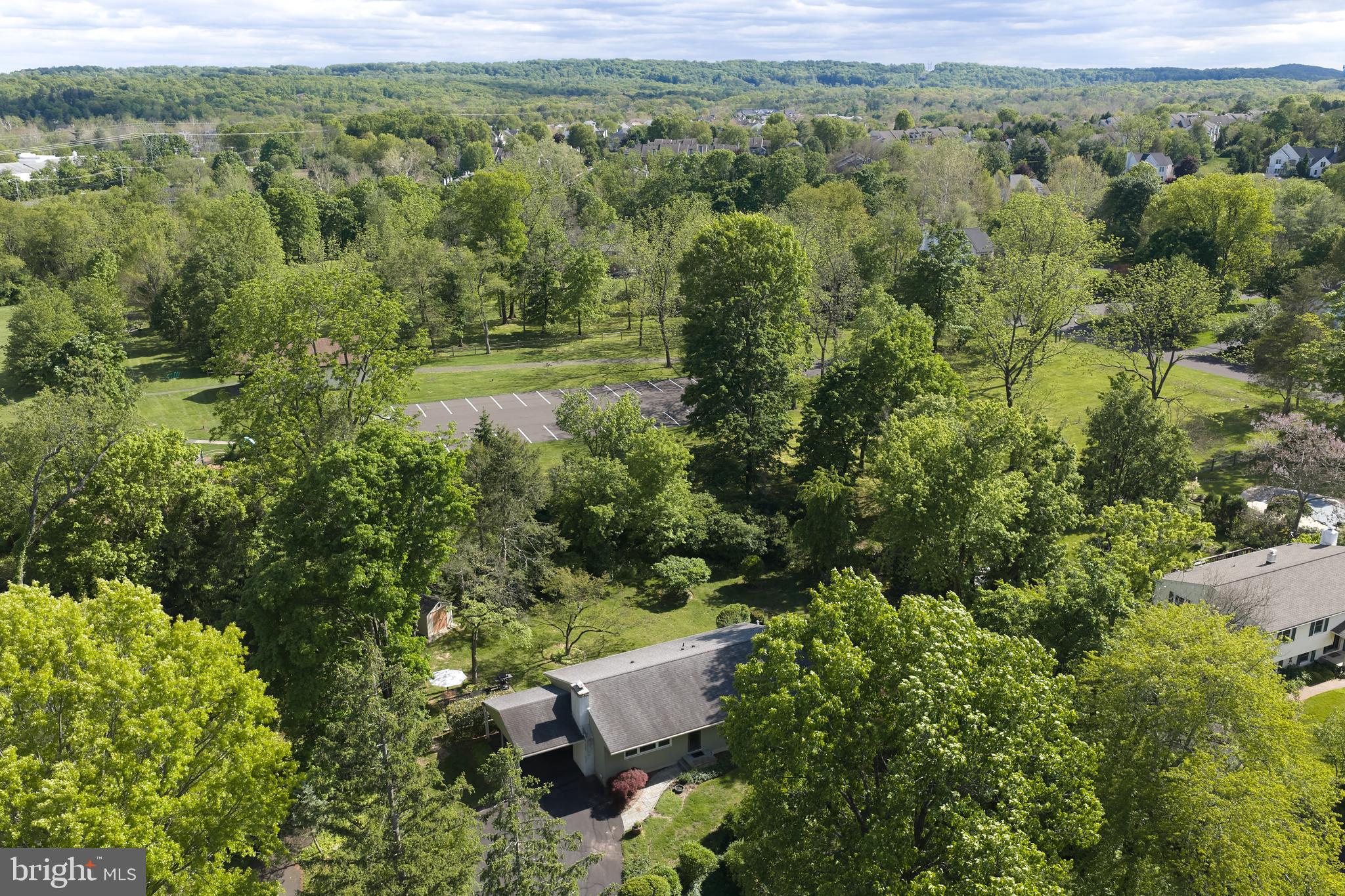 NEW HOPE HILLS - Residential