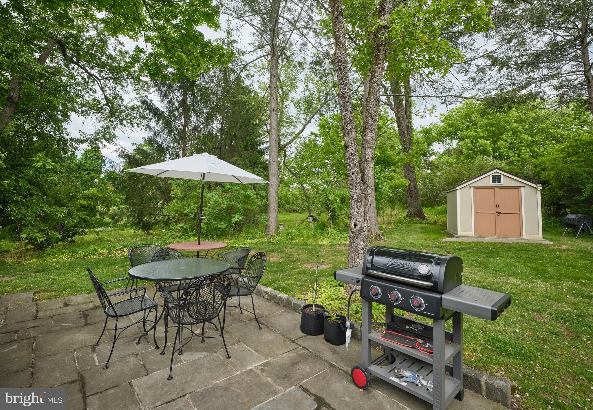 NEW HOPE HILLS - Residential