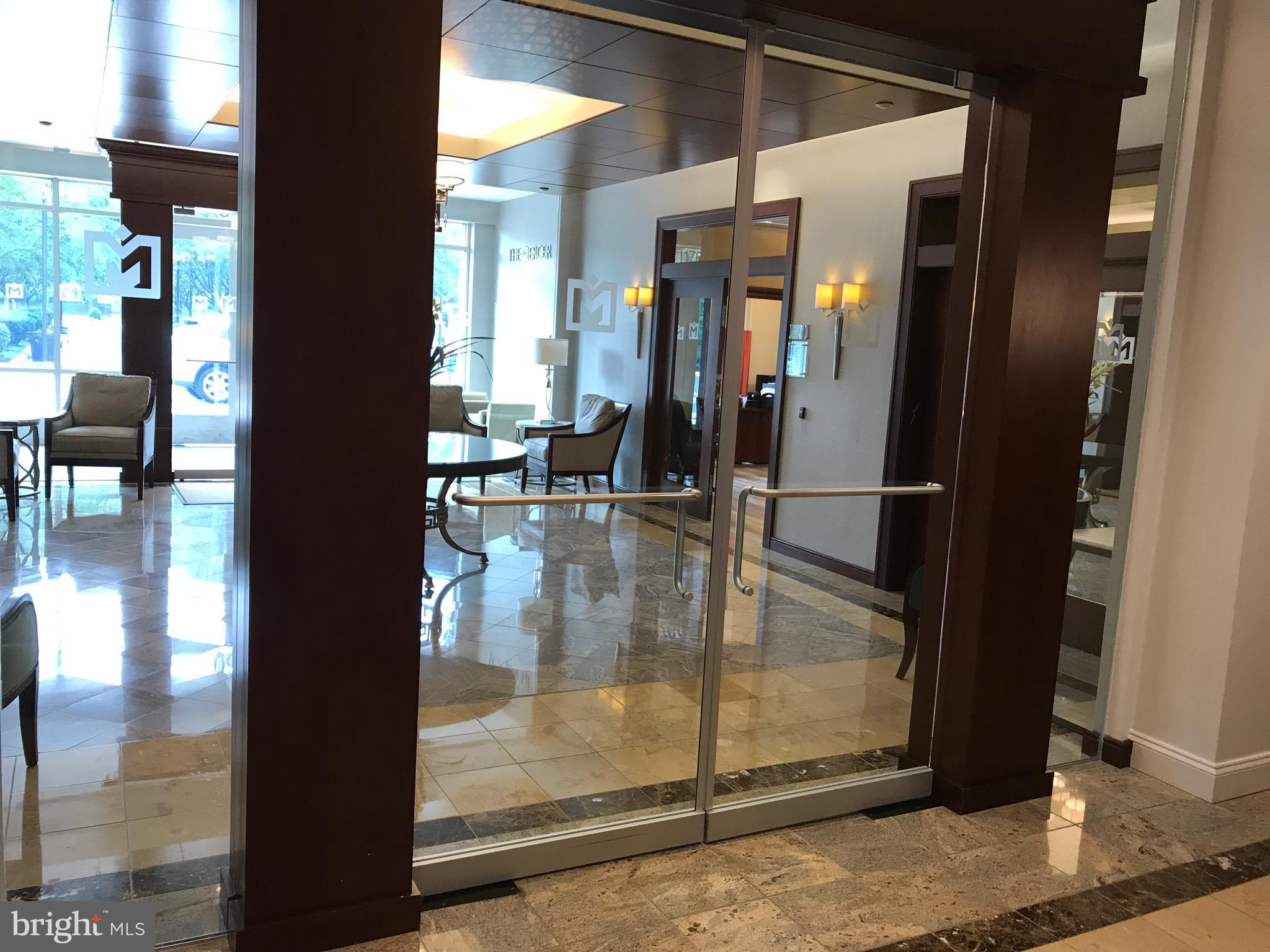 MERCER - Residential Lease