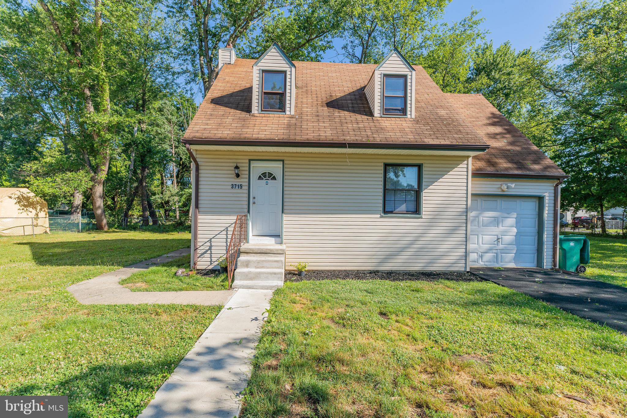 WINDER VIL - Residential