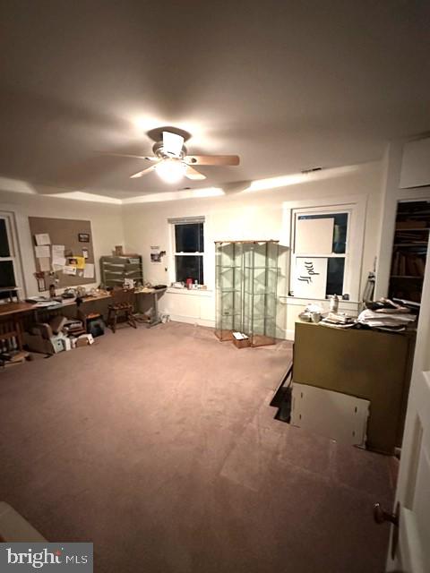 WINDSOR HILLS - Residential