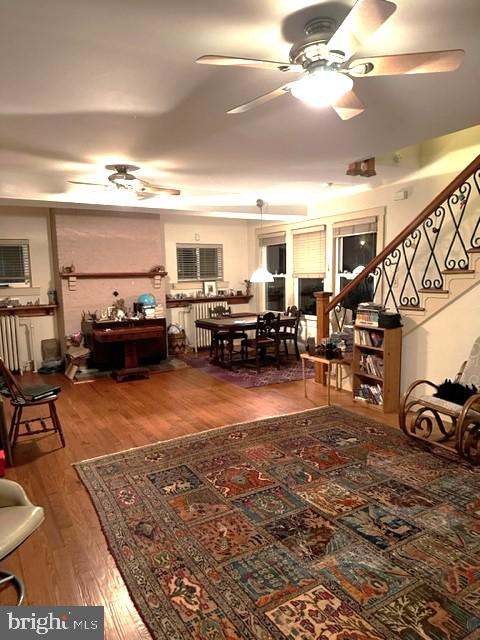 WINDSOR HILLS - Residential