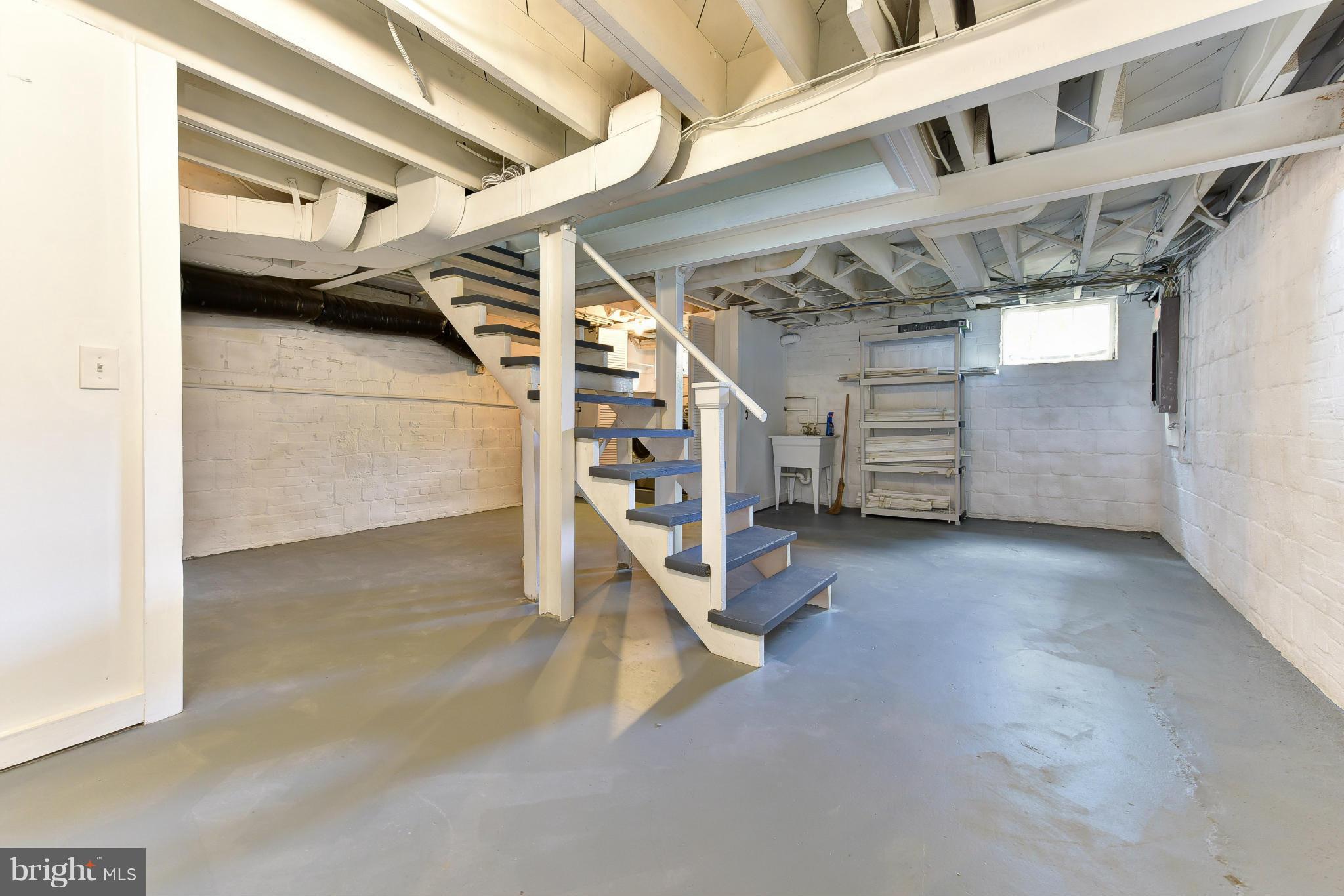 BRADDOCK HEIGHTS - Residential