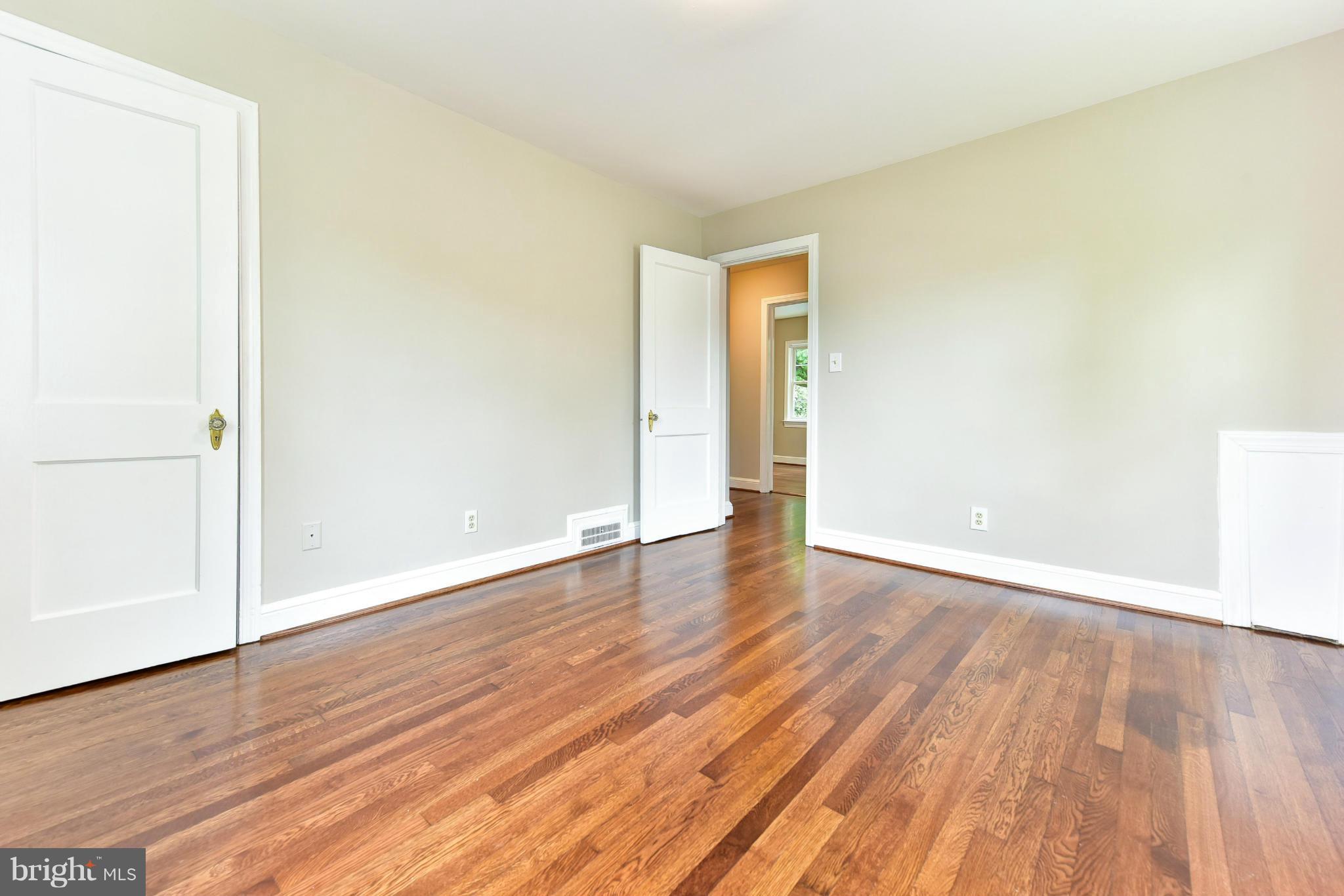 BRADDOCK HEIGHTS - Residential