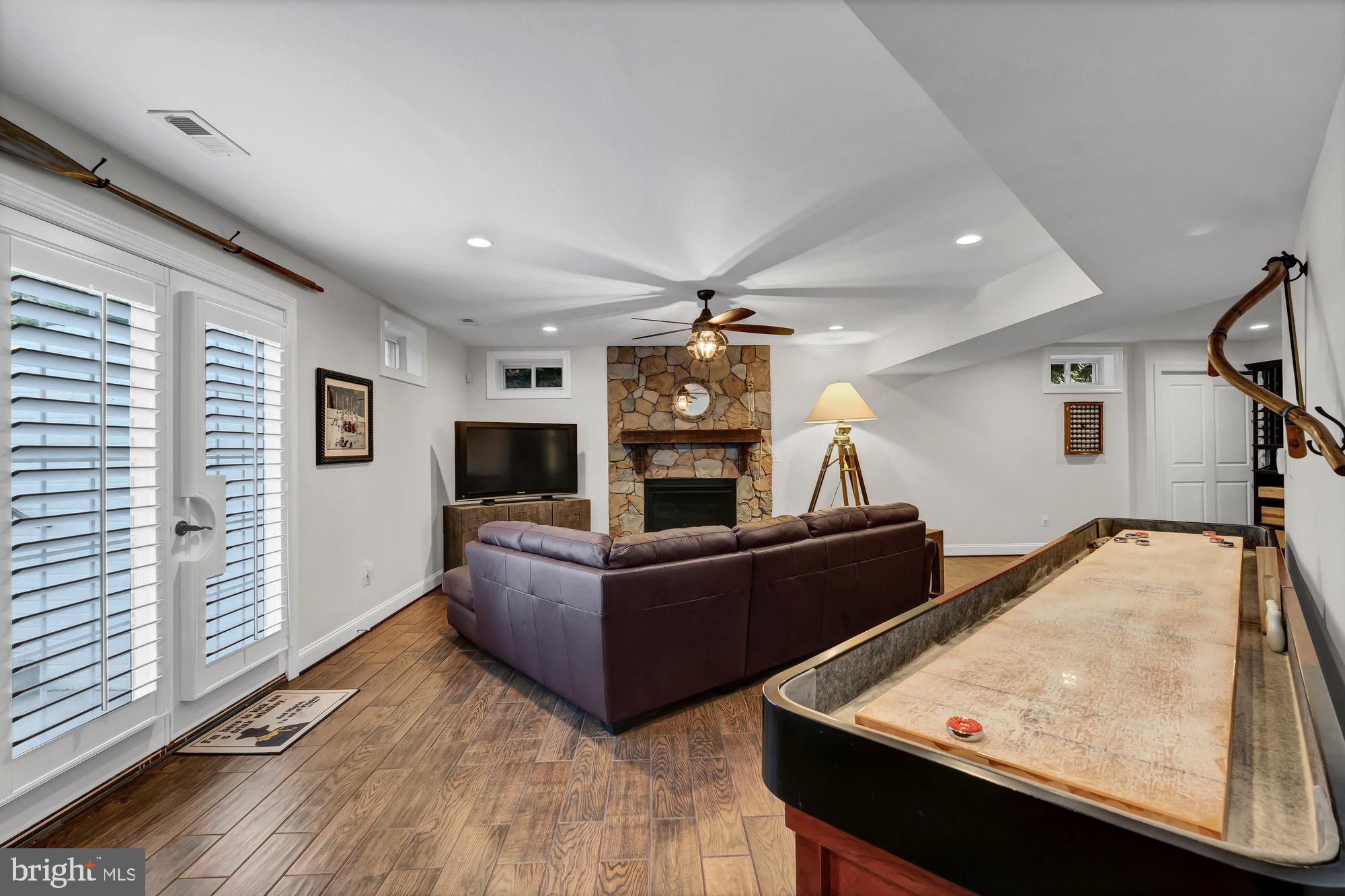 BALLANTRAE - Residential