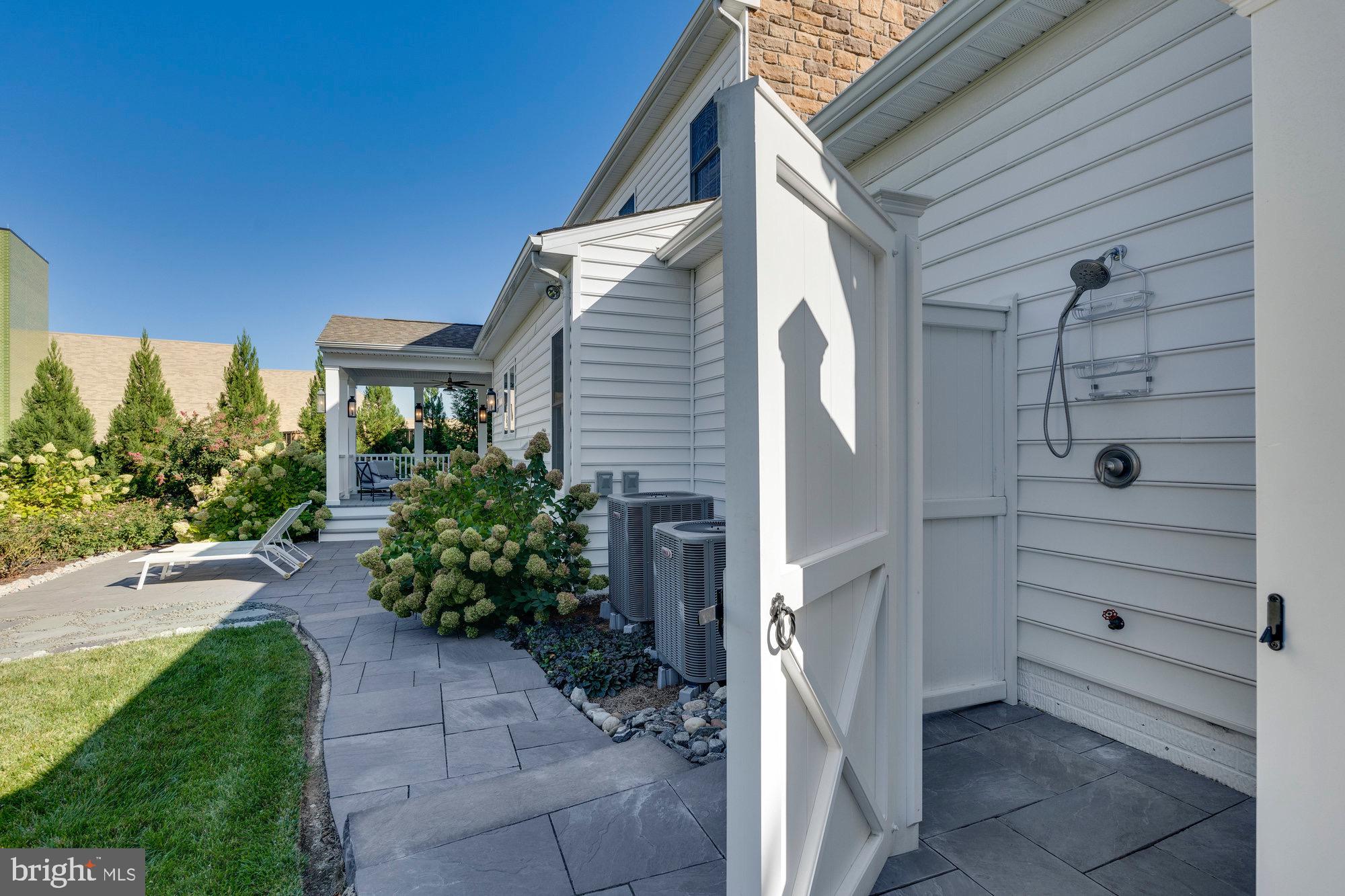 BALLANTRAE - Residential