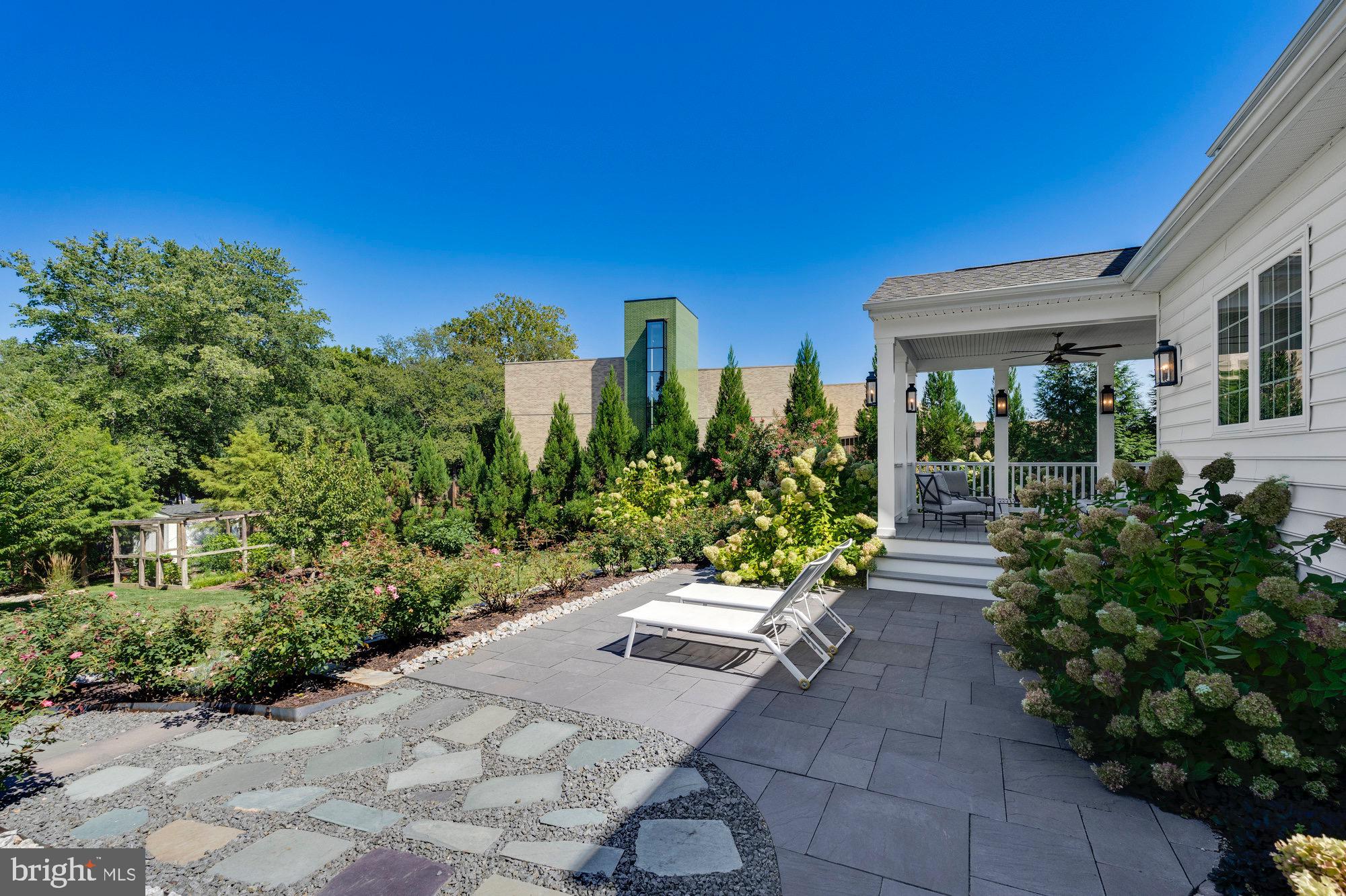 BALLANTRAE - Residential