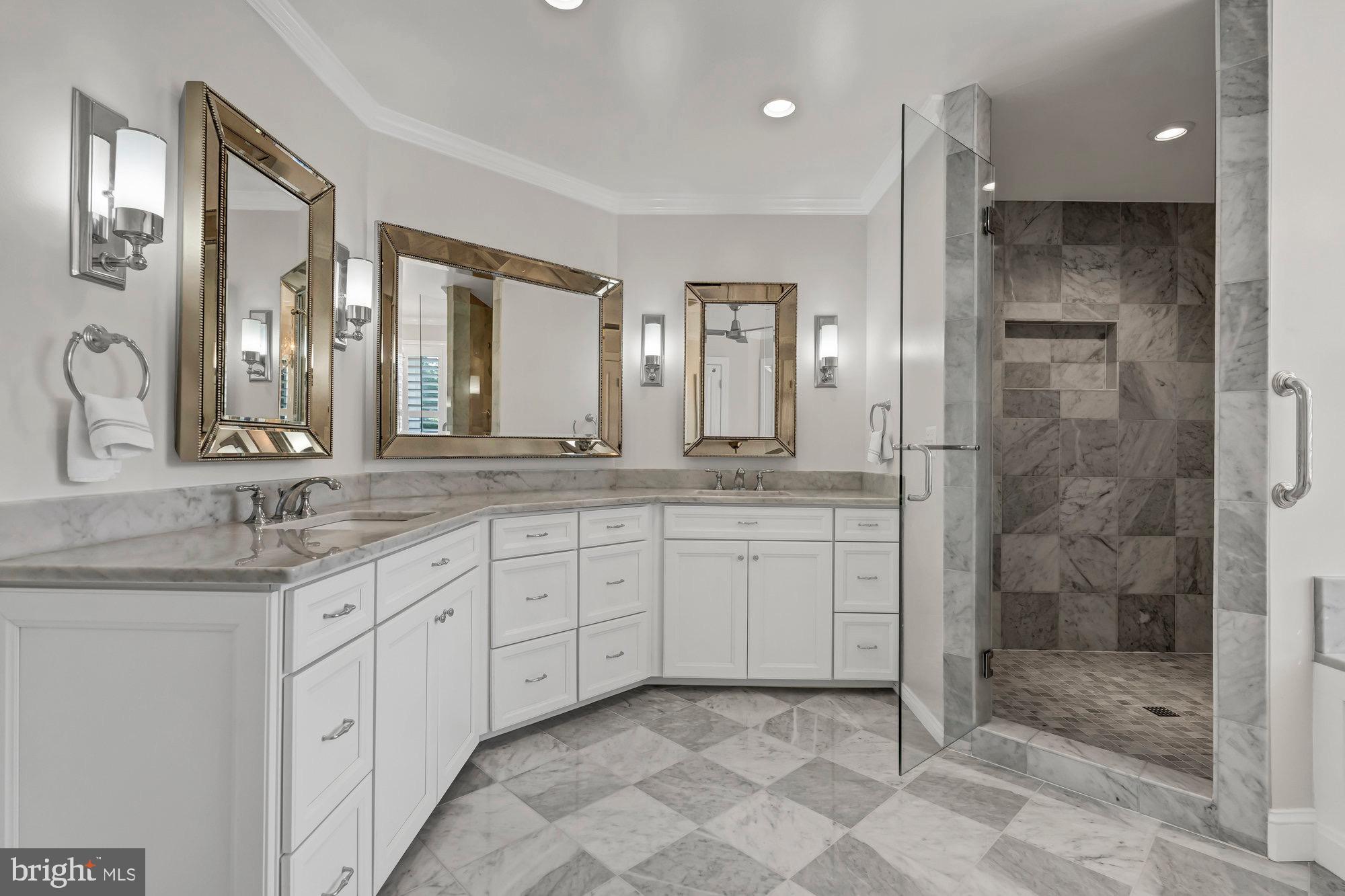 BALLANTRAE - Residential