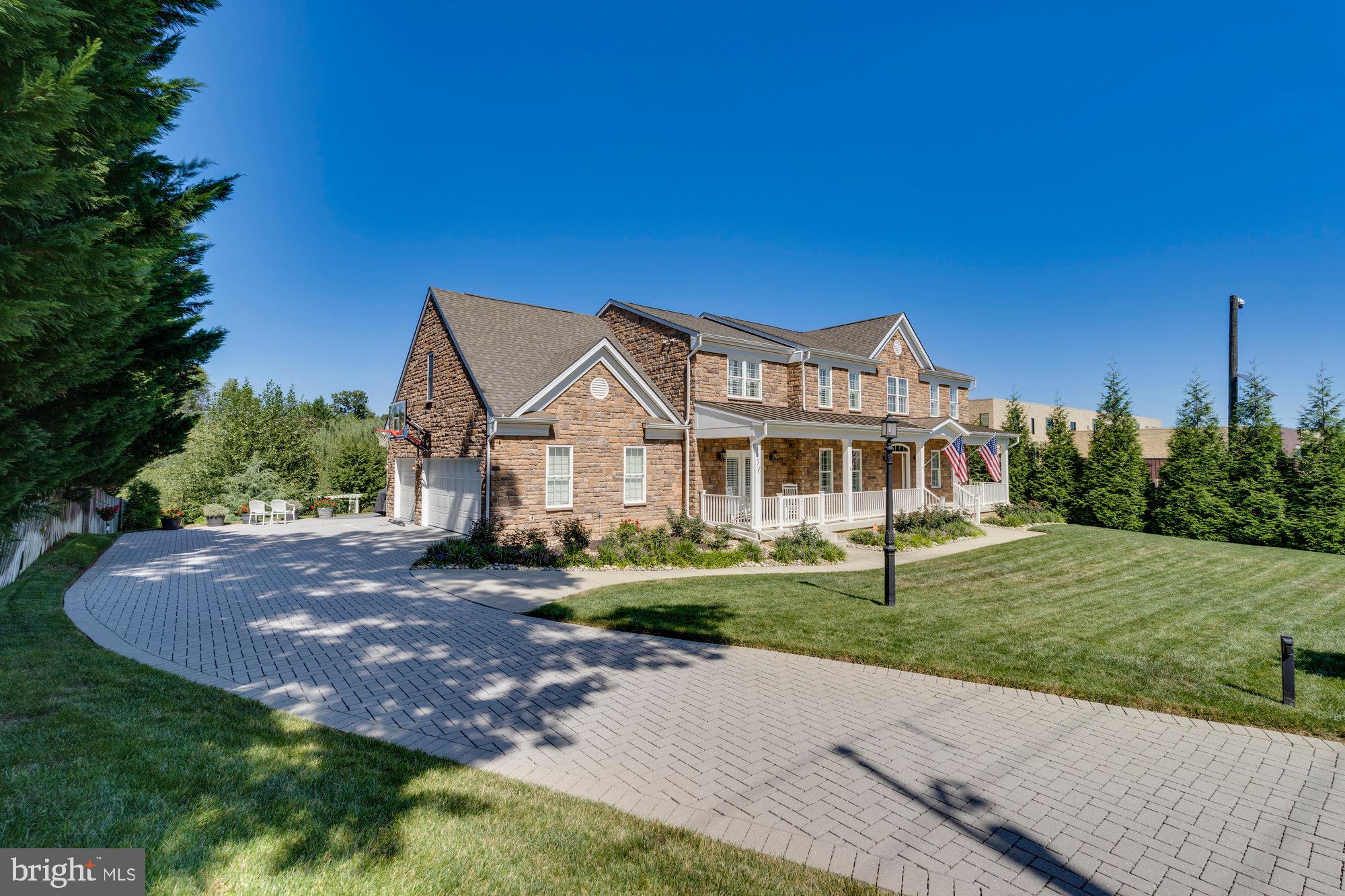 BALLANTRAE - Residential