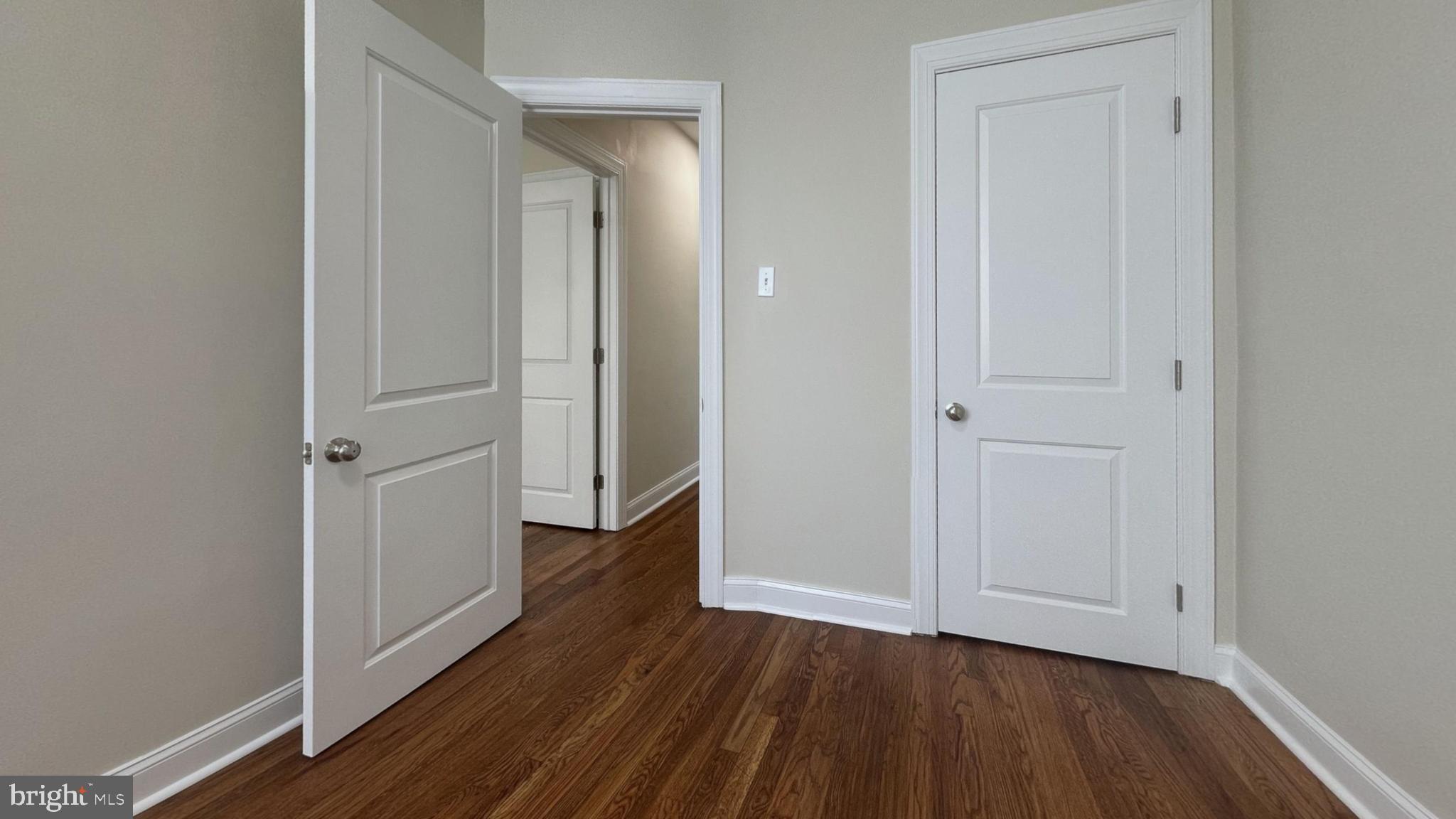 OAK LANE - Residential Lease