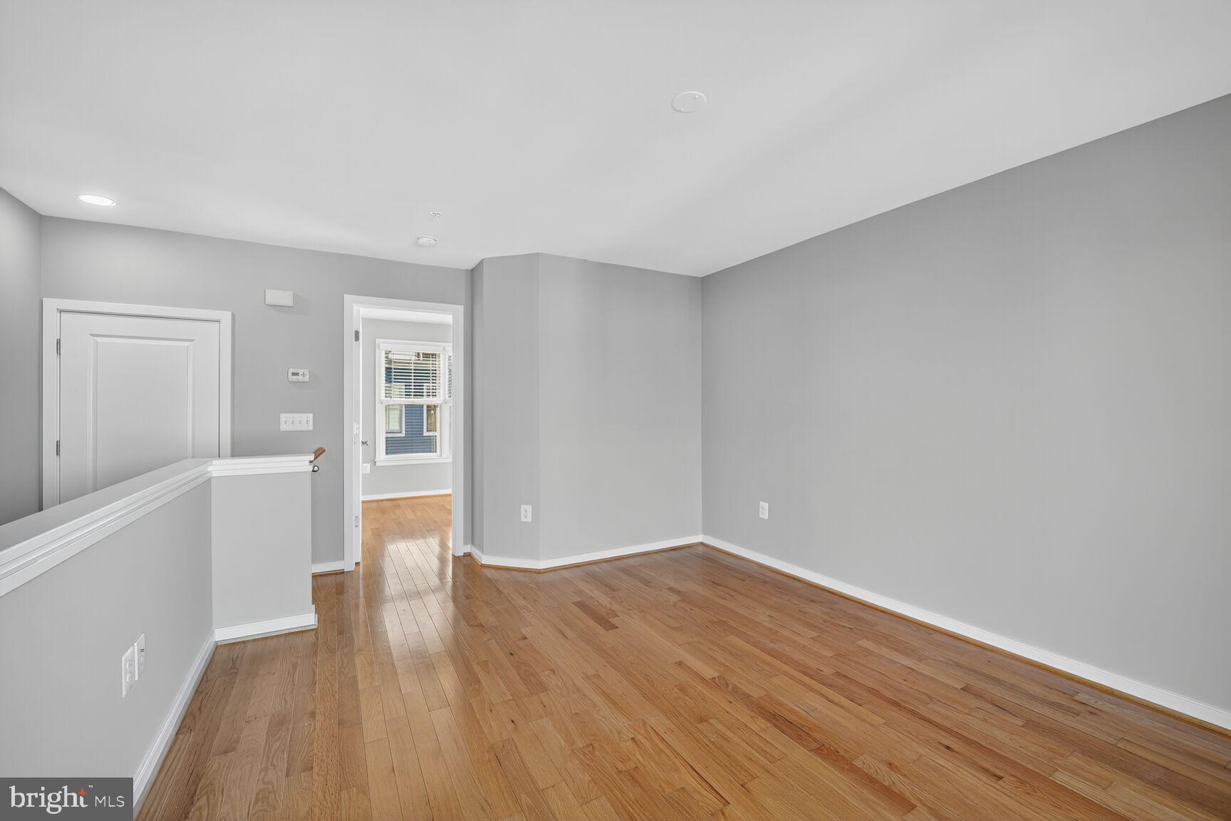 OLD TOWN COMMONS - Residential Lease