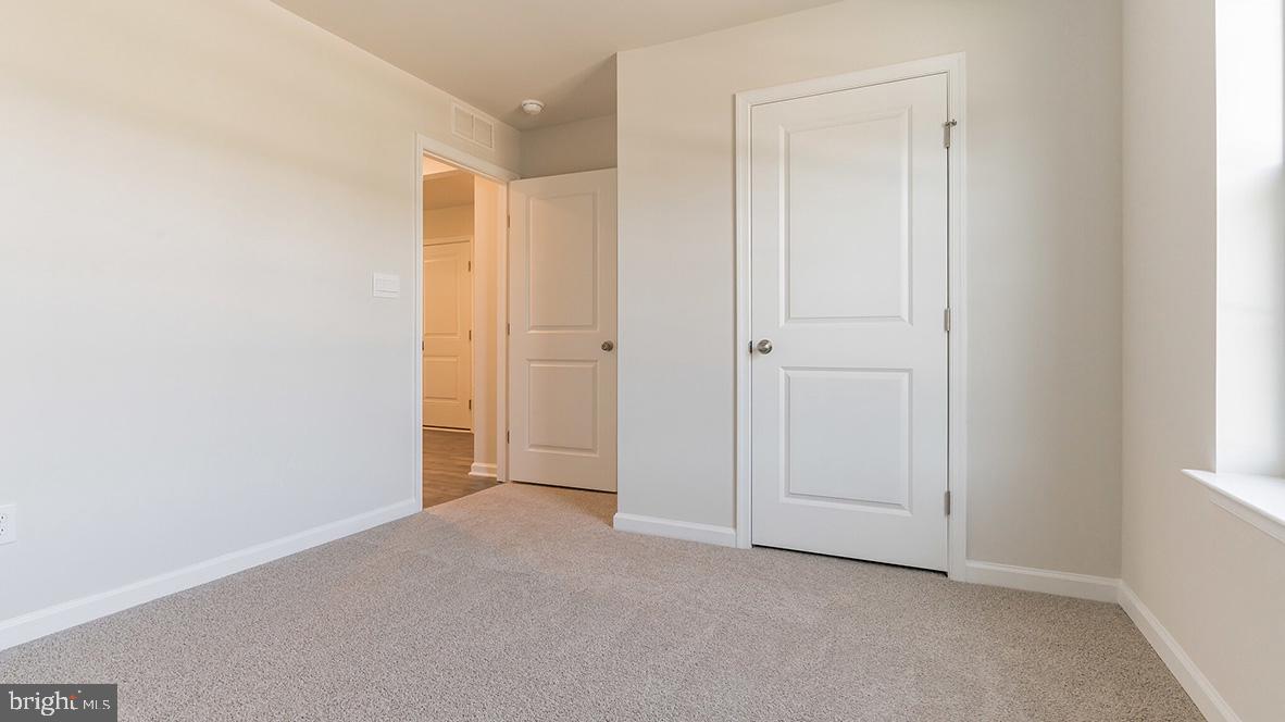 POTTSGROVE HUNT - Residential