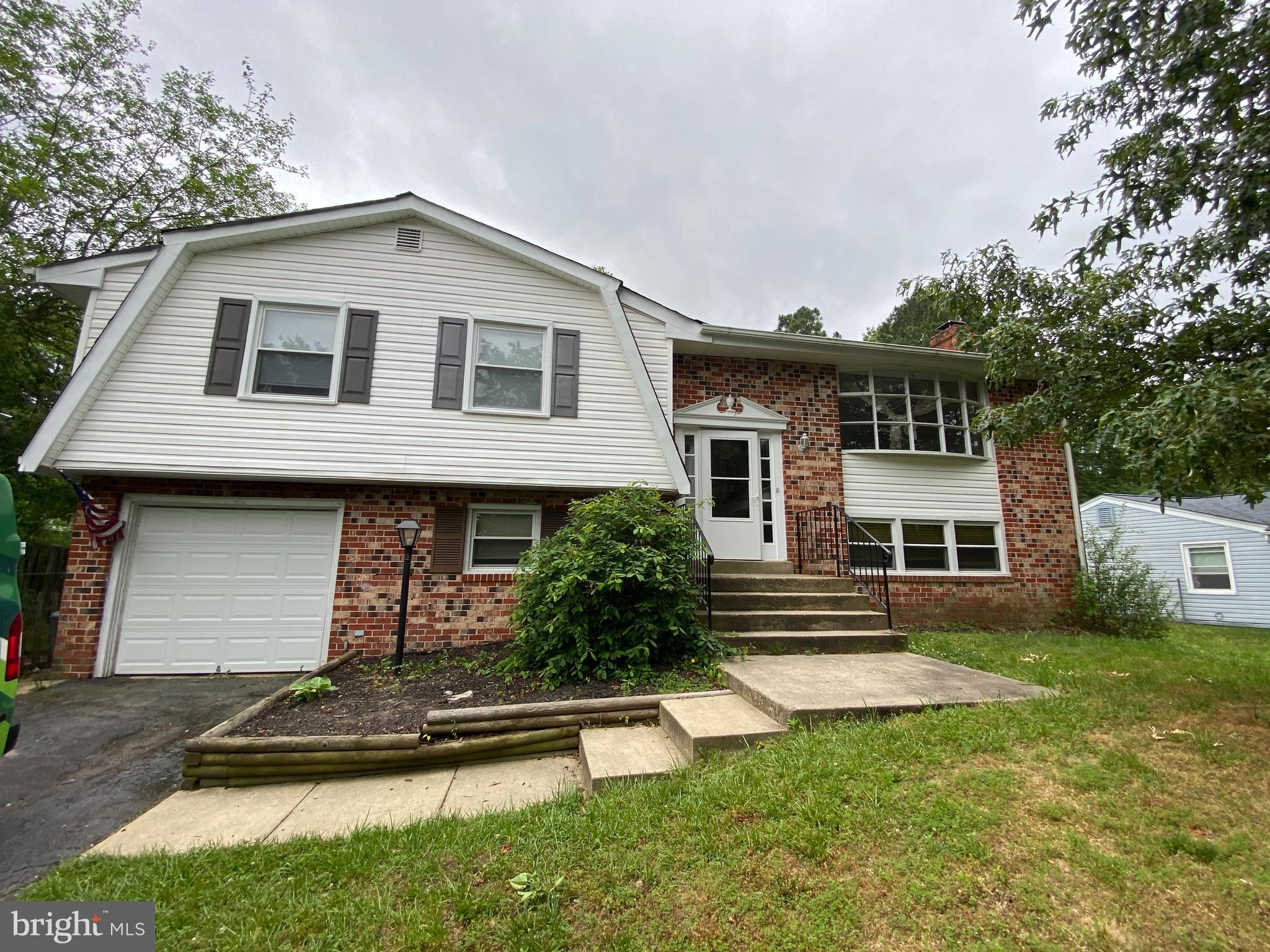 PINEFIELD - Residential Lease