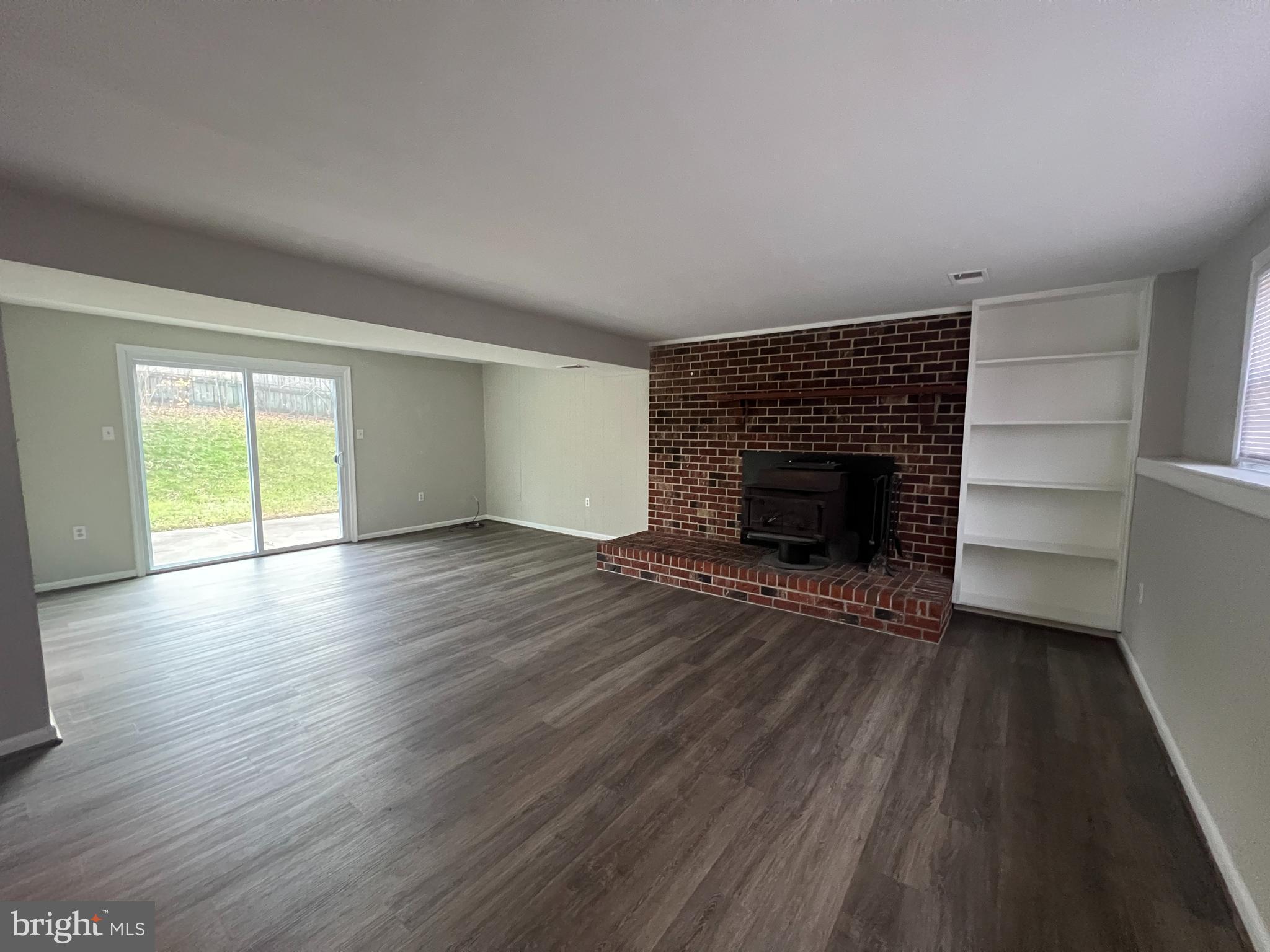 PINEFIELD - Residential Lease