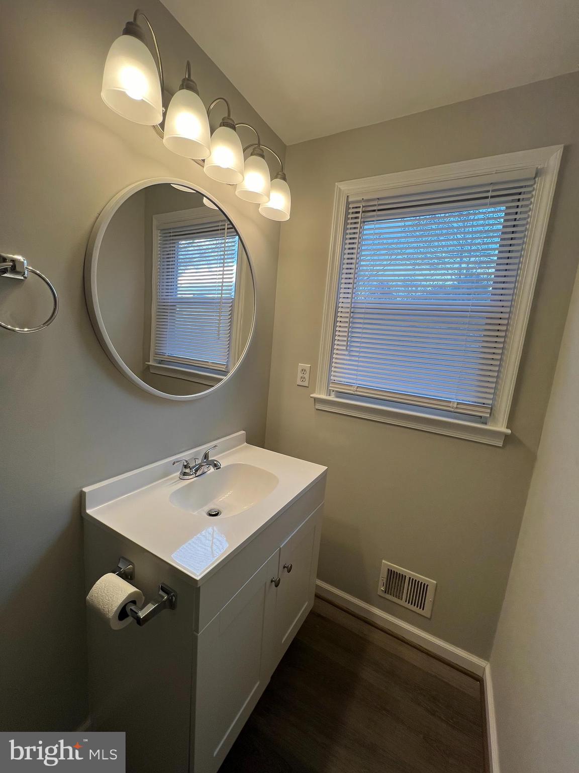 PINEFIELD - Residential Lease