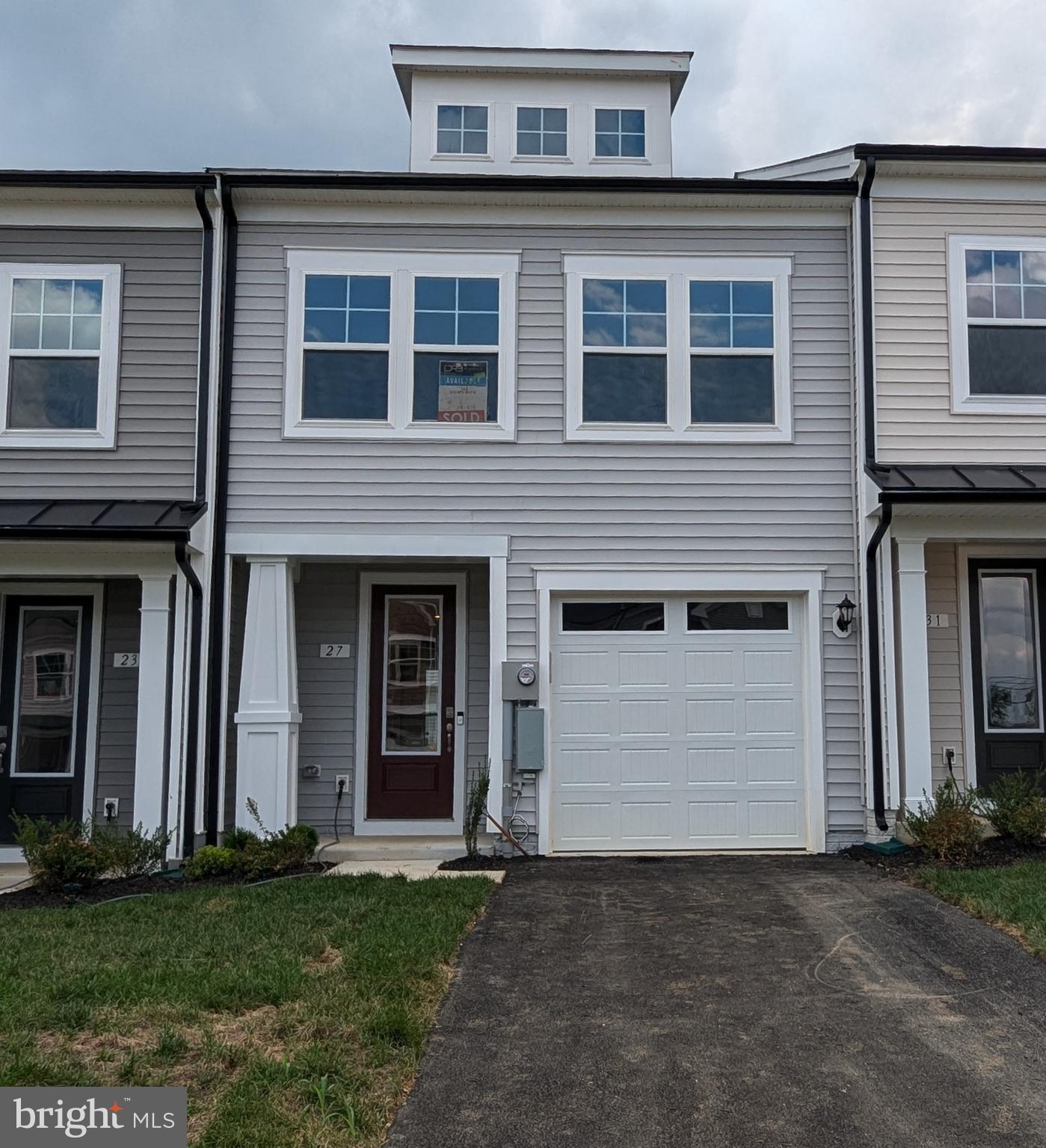 KING'S CROSSING - Residential Lease