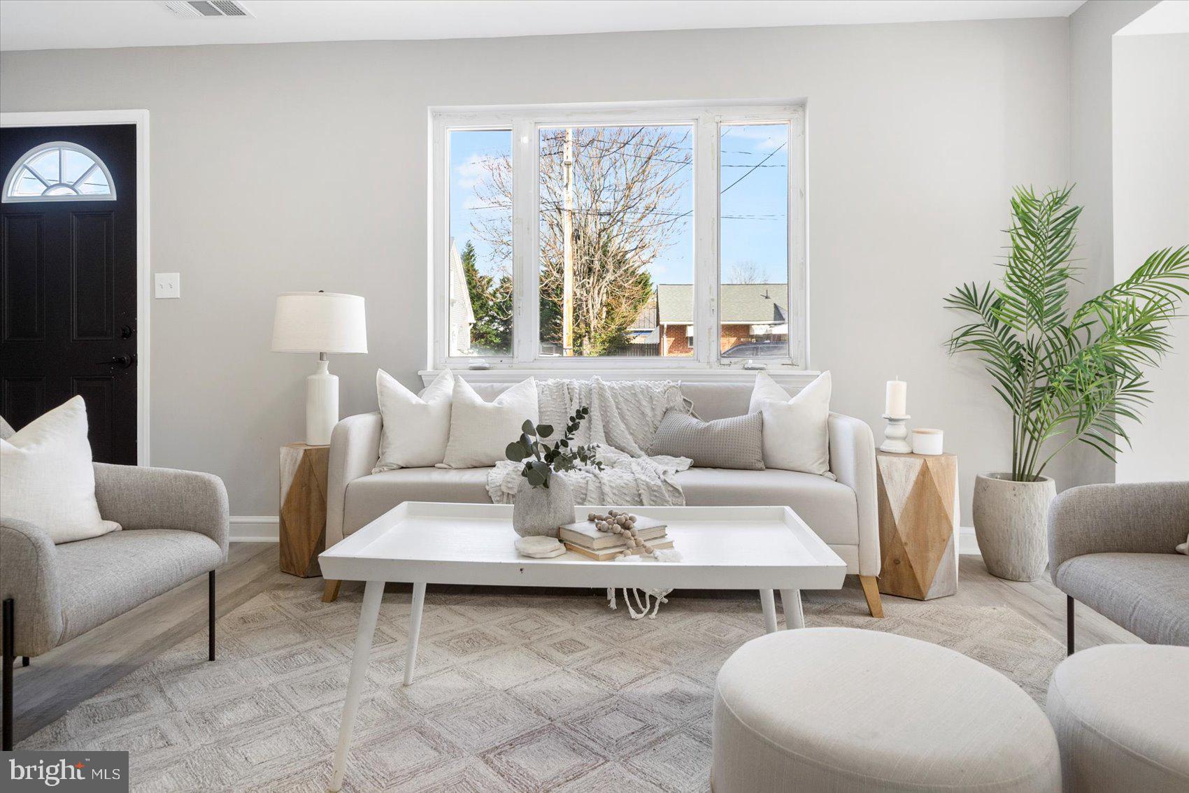 COLONY HILLS - Residential