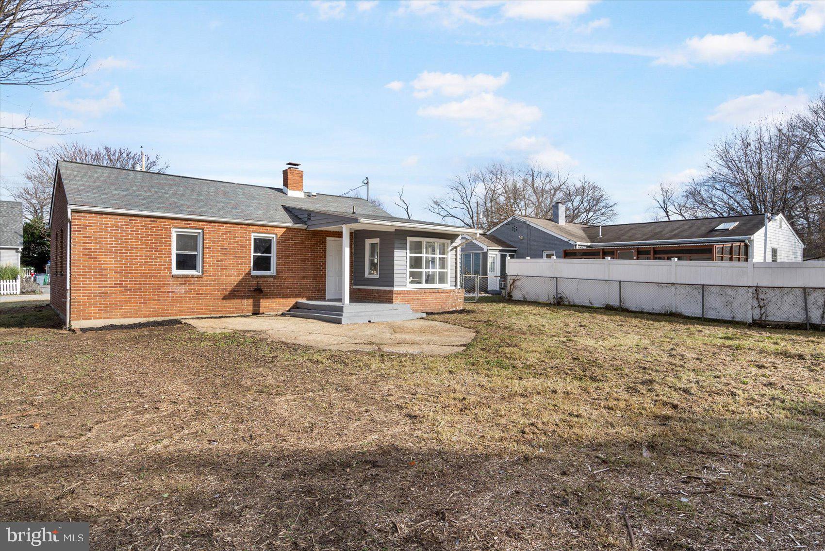 COLONY HILLS - Residential