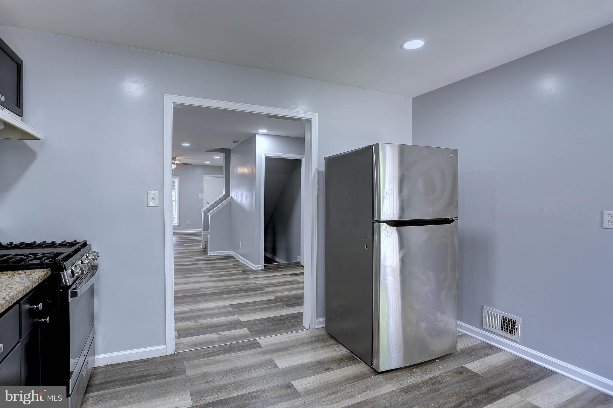 MIDTOWN EDMONDSON - Residential Lease