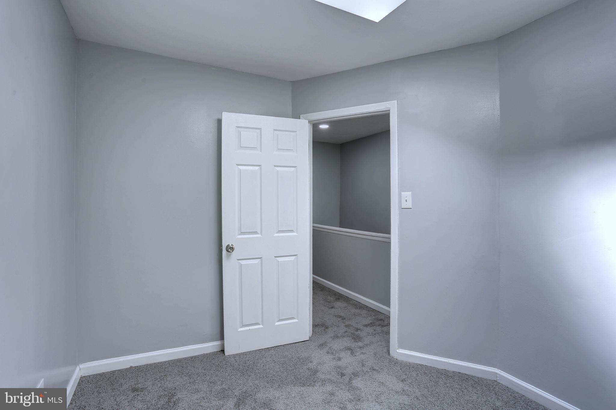 MIDTOWN EDMONDSON - Residential Lease