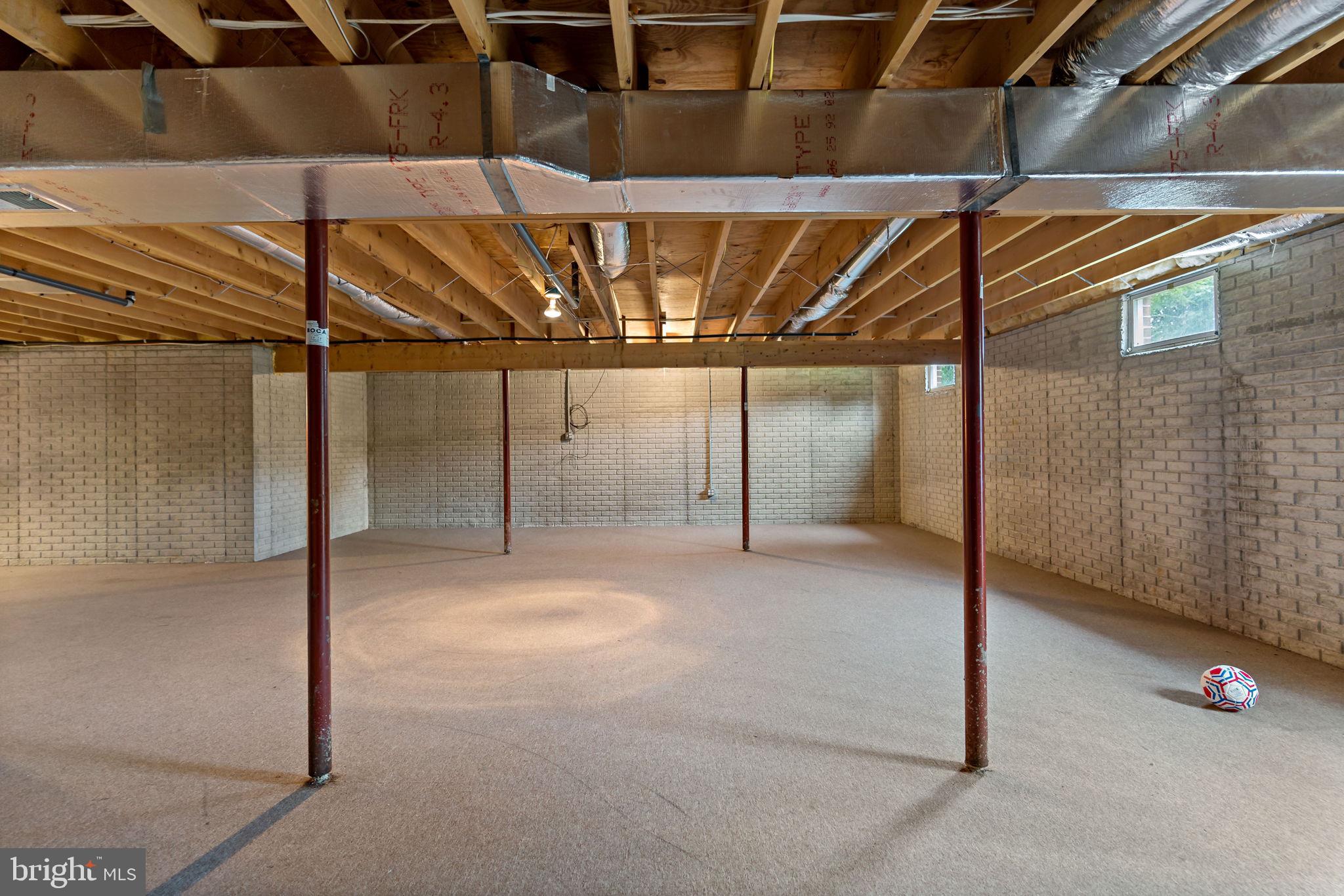 MARLOWE WOODS - Residential