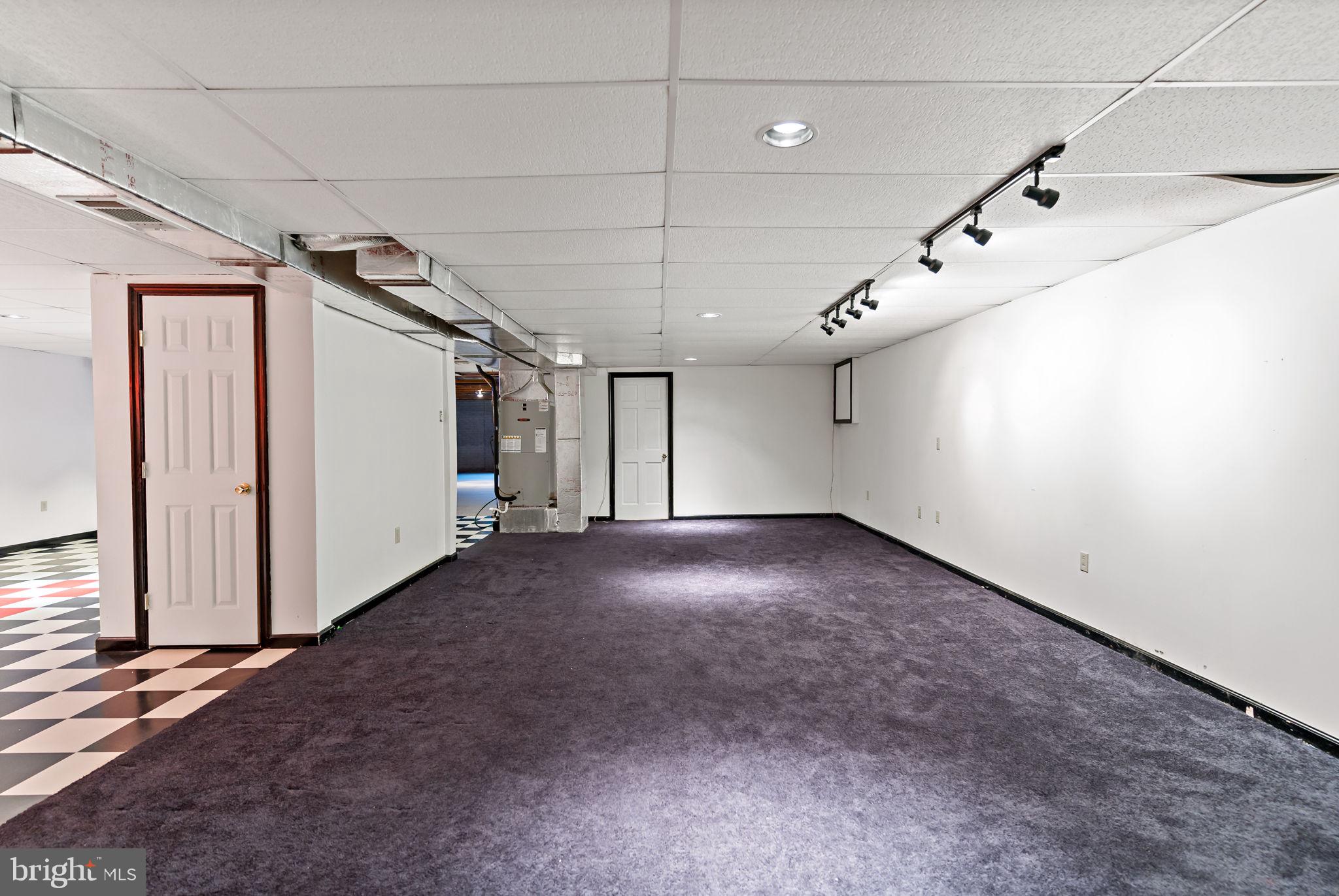 MARLOWE WOODS - Residential