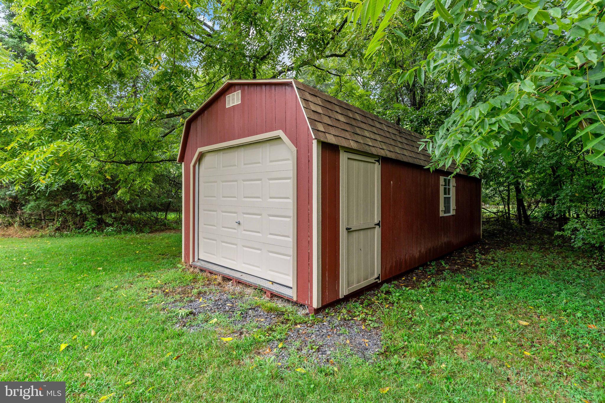 MARLOWE WOODS - Residential