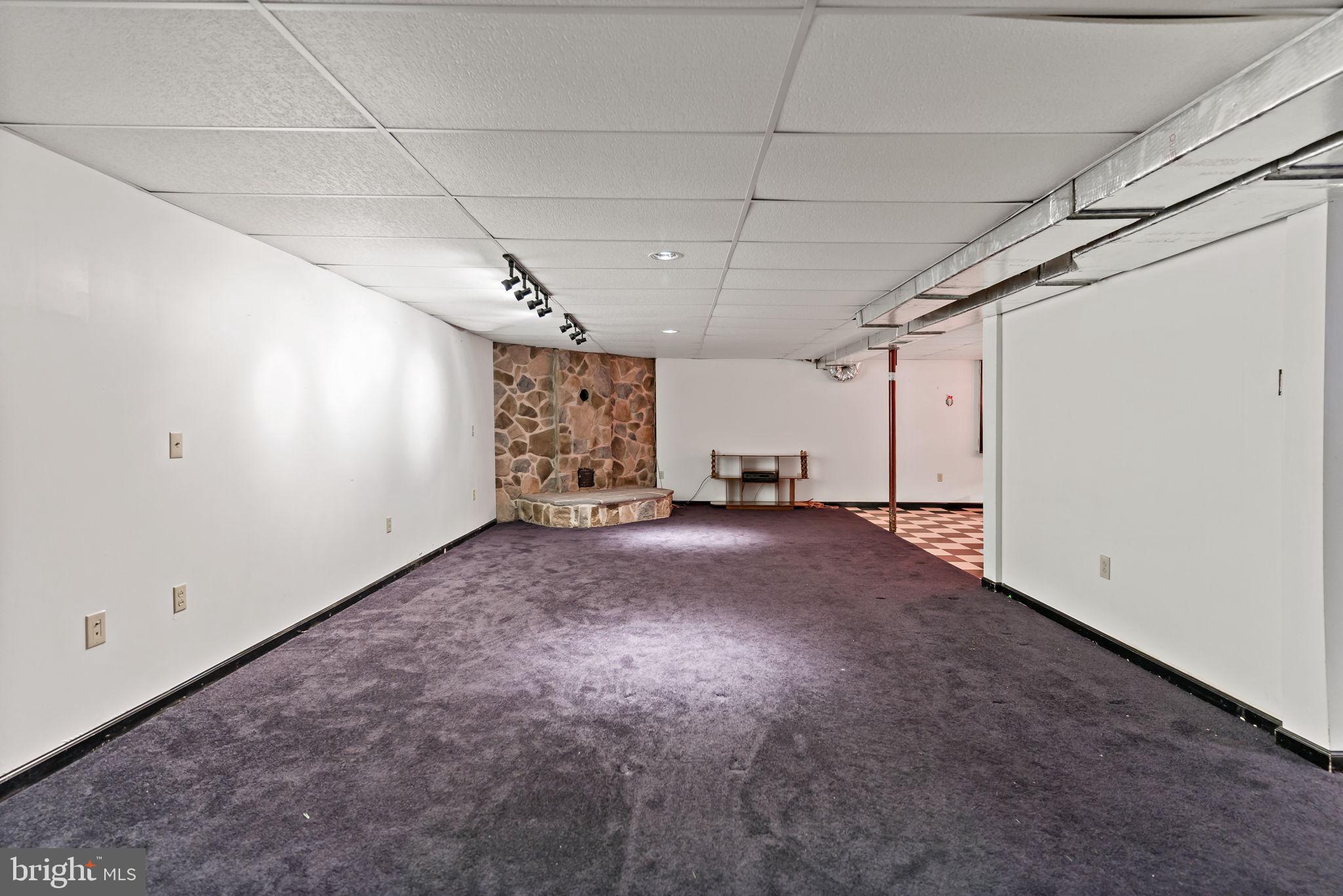 MARLOWE WOODS - Residential