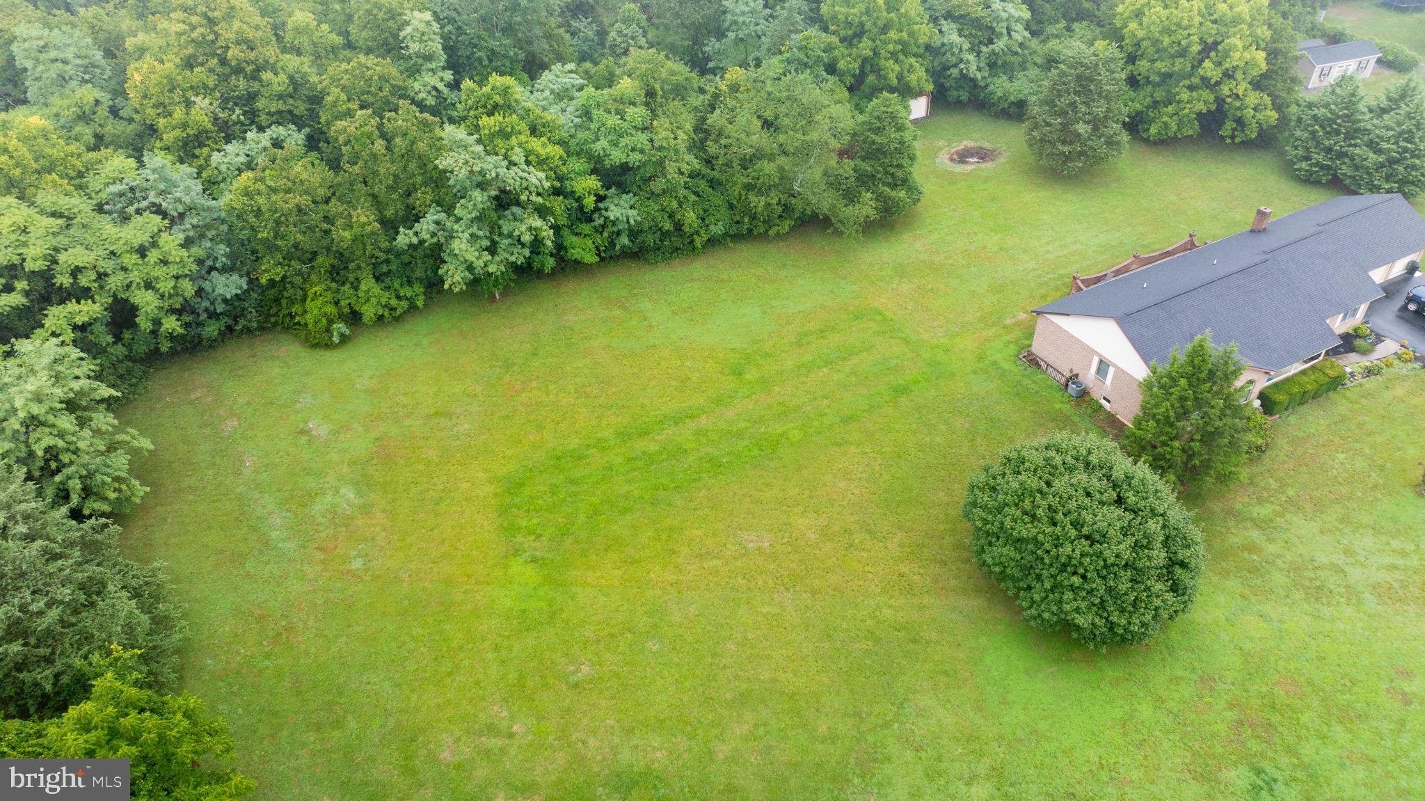 MARLOWE WOODS - Residential