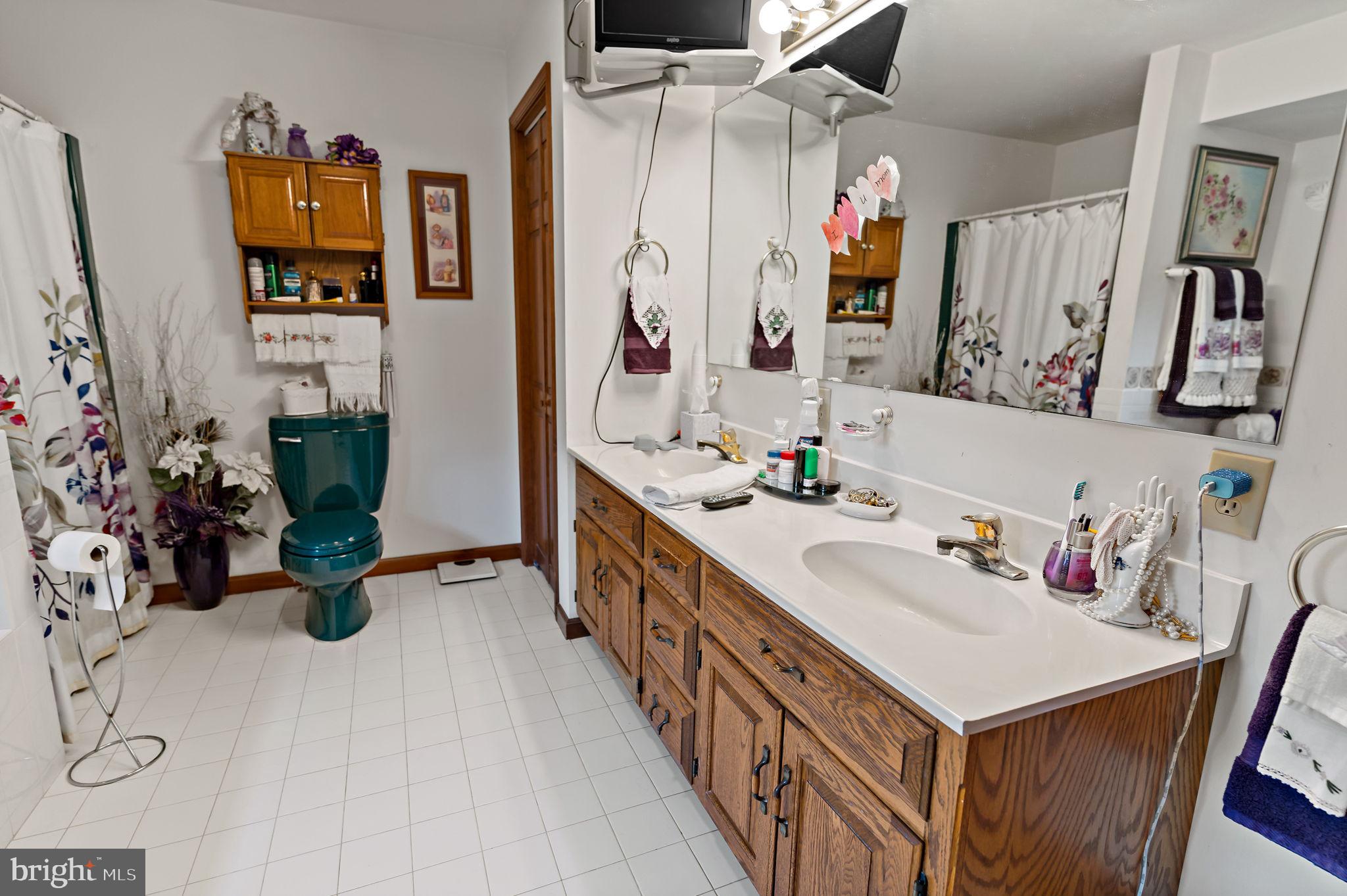 MARLOWE WOODS - Residential