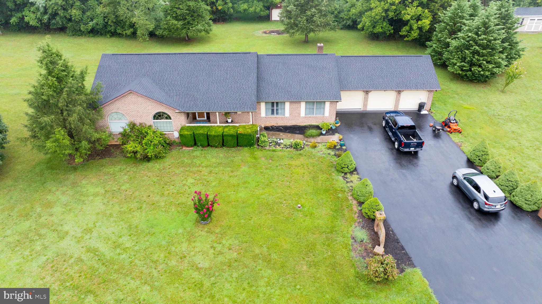 MARLOWE WOODS - Residential