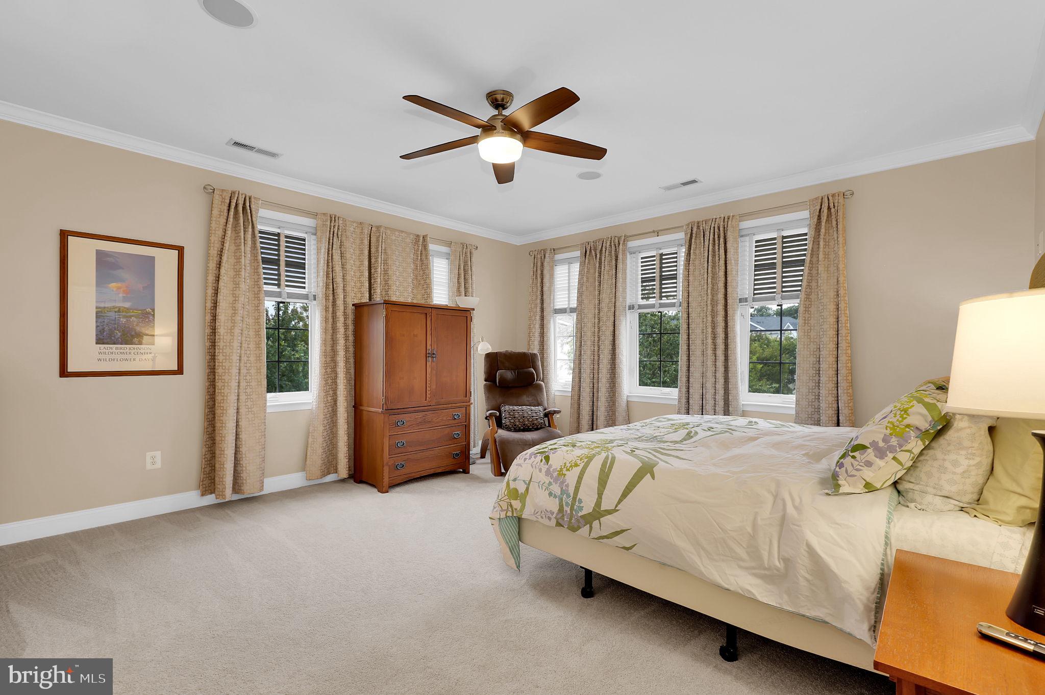 SNOWDEN OVERLOOK - Residential