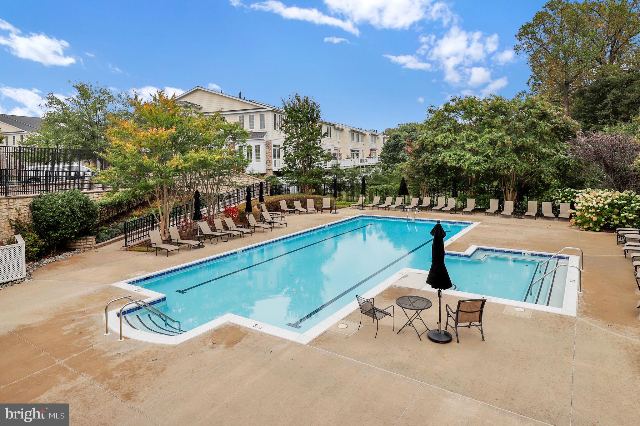 SNOWDEN OVERLOOK - Residential