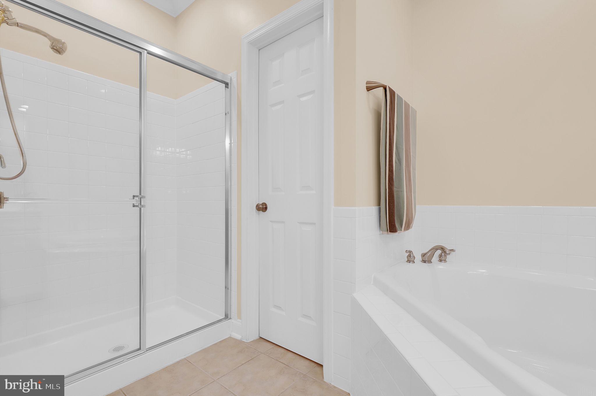 SNOWDEN OVERLOOK - Residential