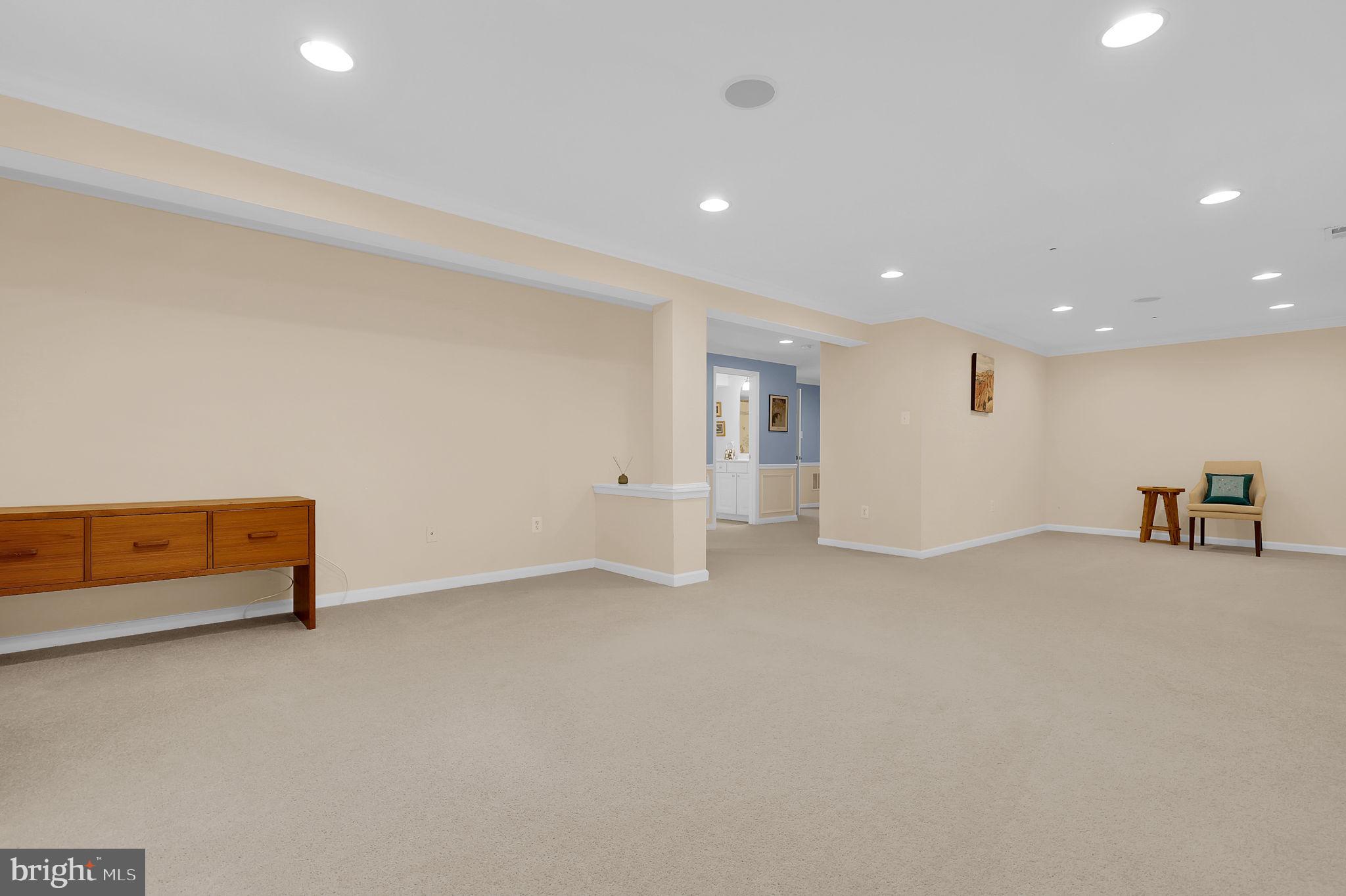 SNOWDEN OVERLOOK - Residential