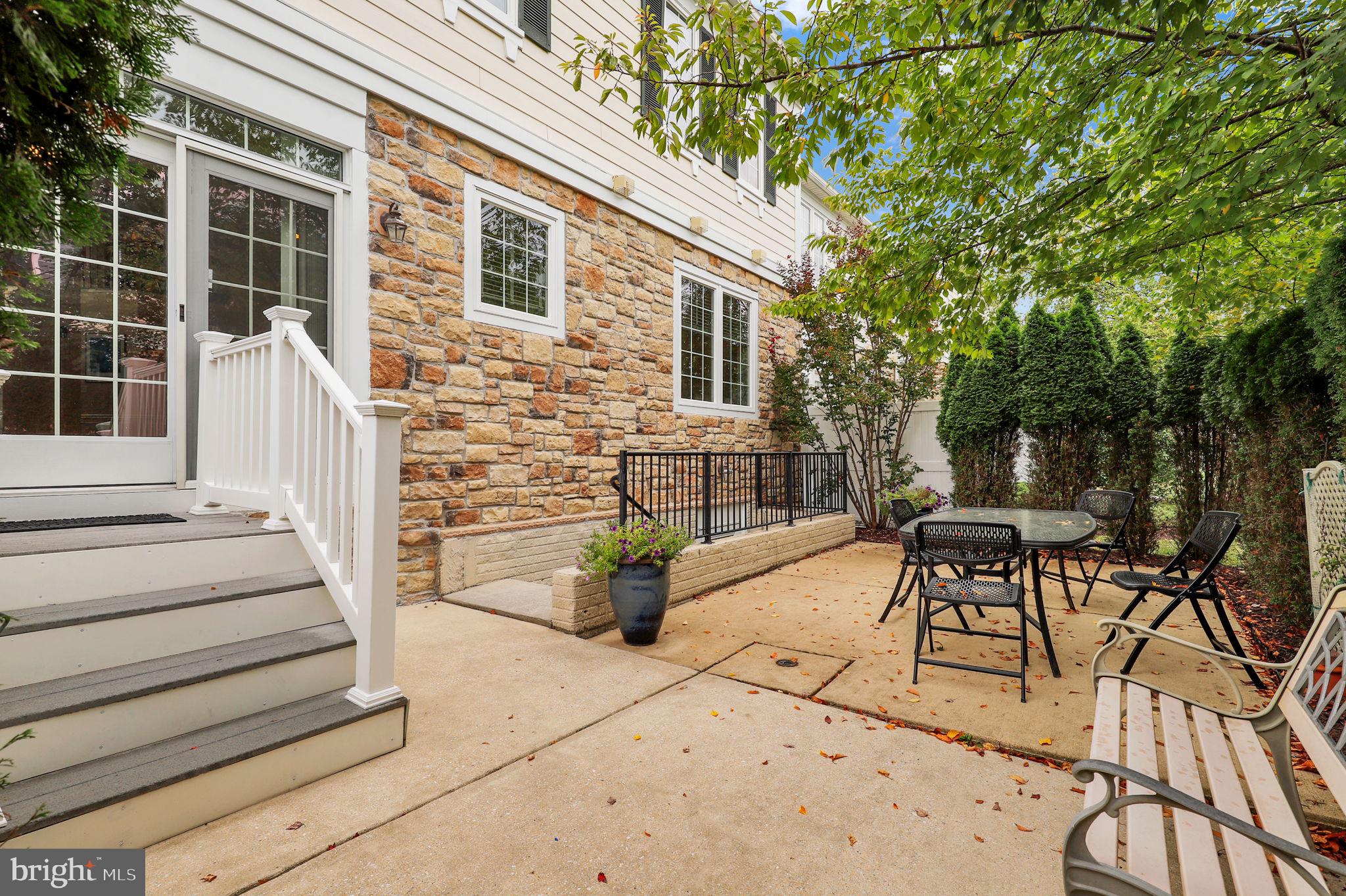 SNOWDEN OVERLOOK - Residential