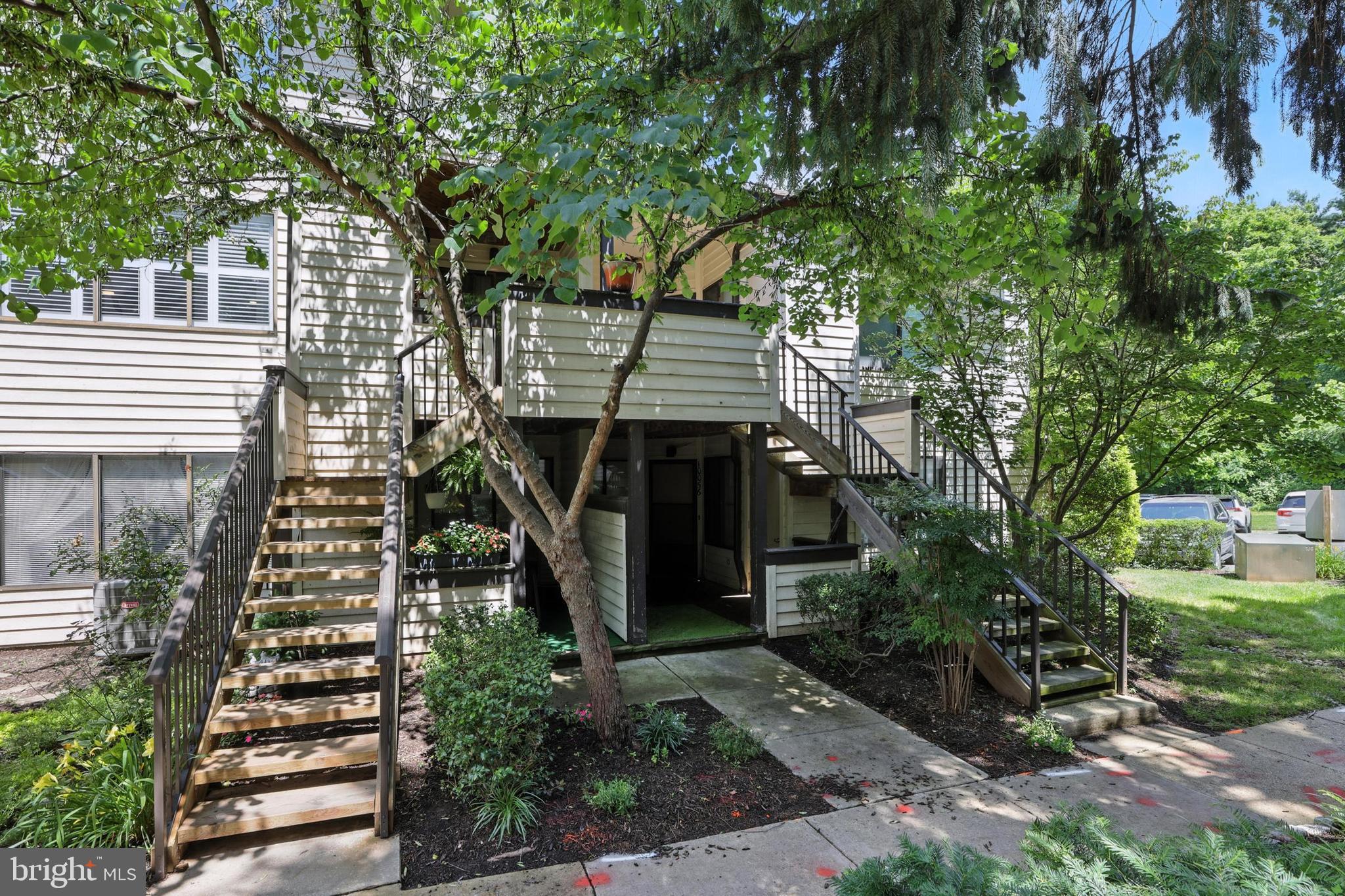 10052 HELLINGLY PLACE 273