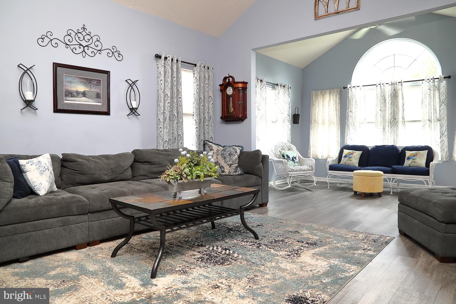 FOUR SEASONS AT ELM TREE - Residential