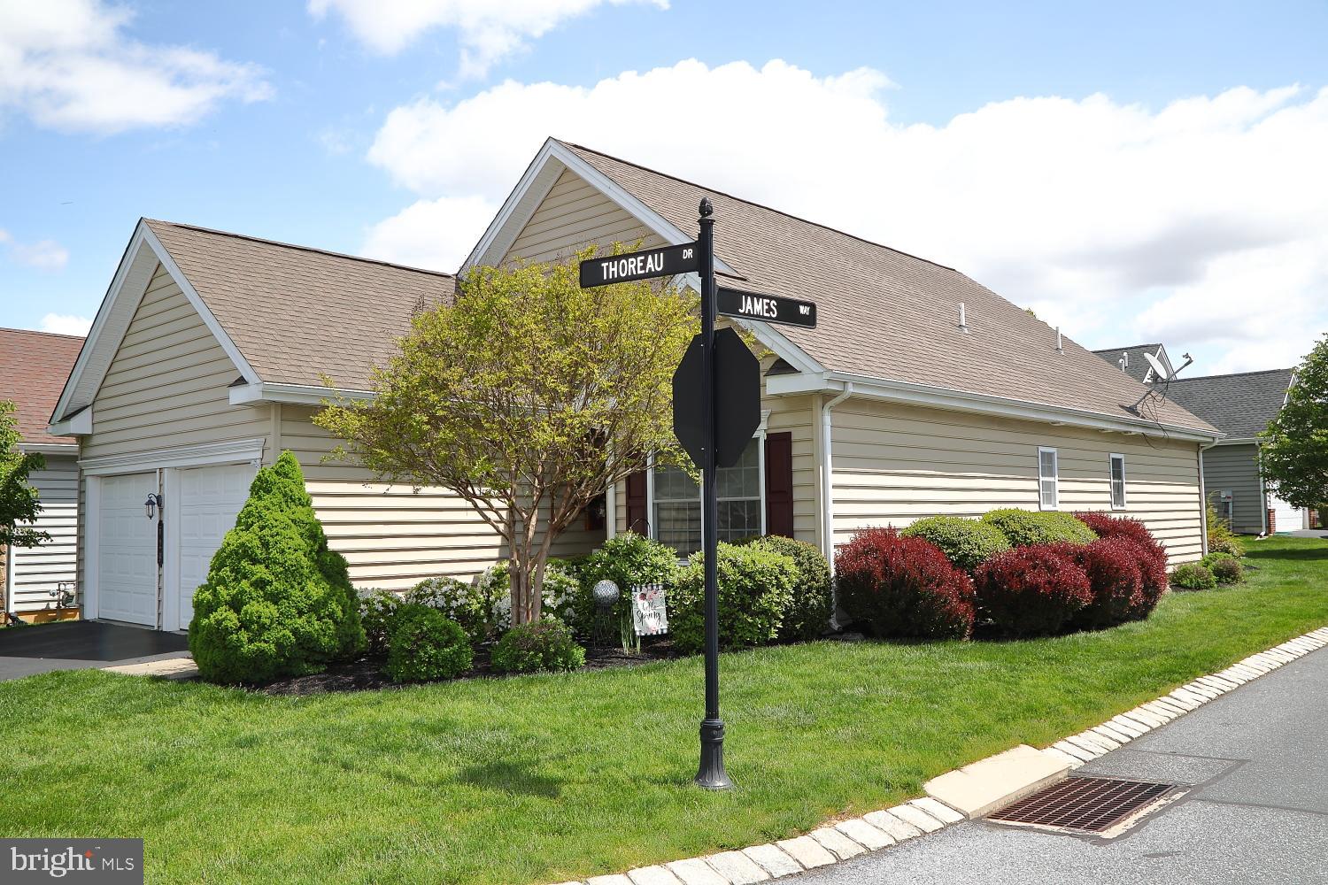 FOUR SEASONS AT ELM TREE - Residential