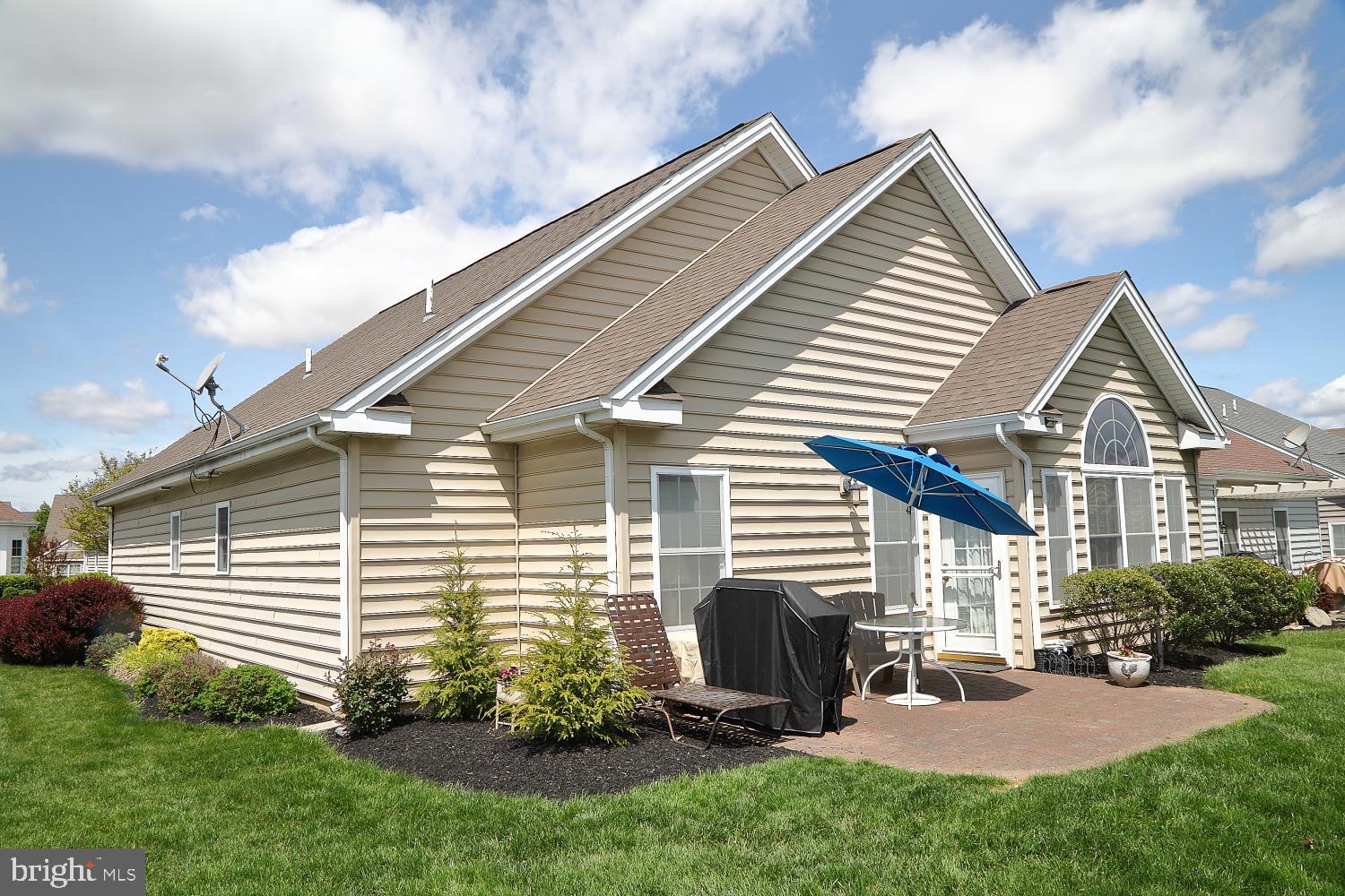 FOUR SEASONS AT ELM TREE - Residential