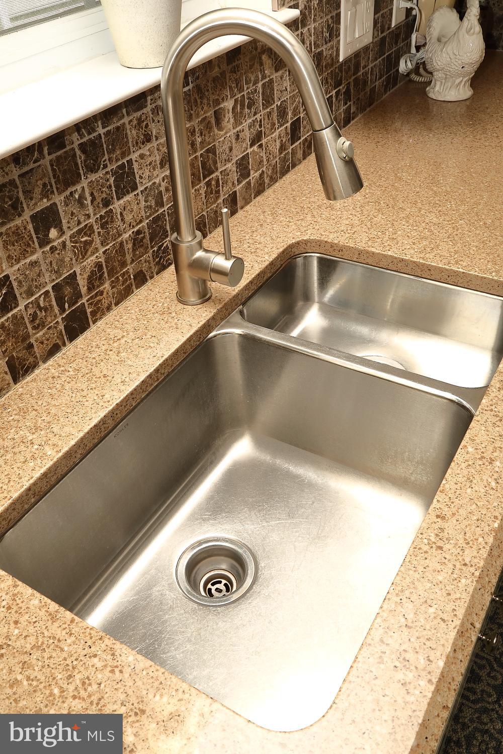 FOUR SEASONS AT ELM TREE - Residential