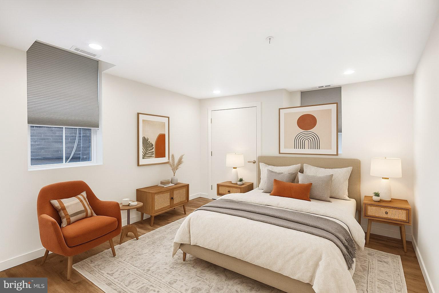 QUEEN VILLAGE - Residential Lease